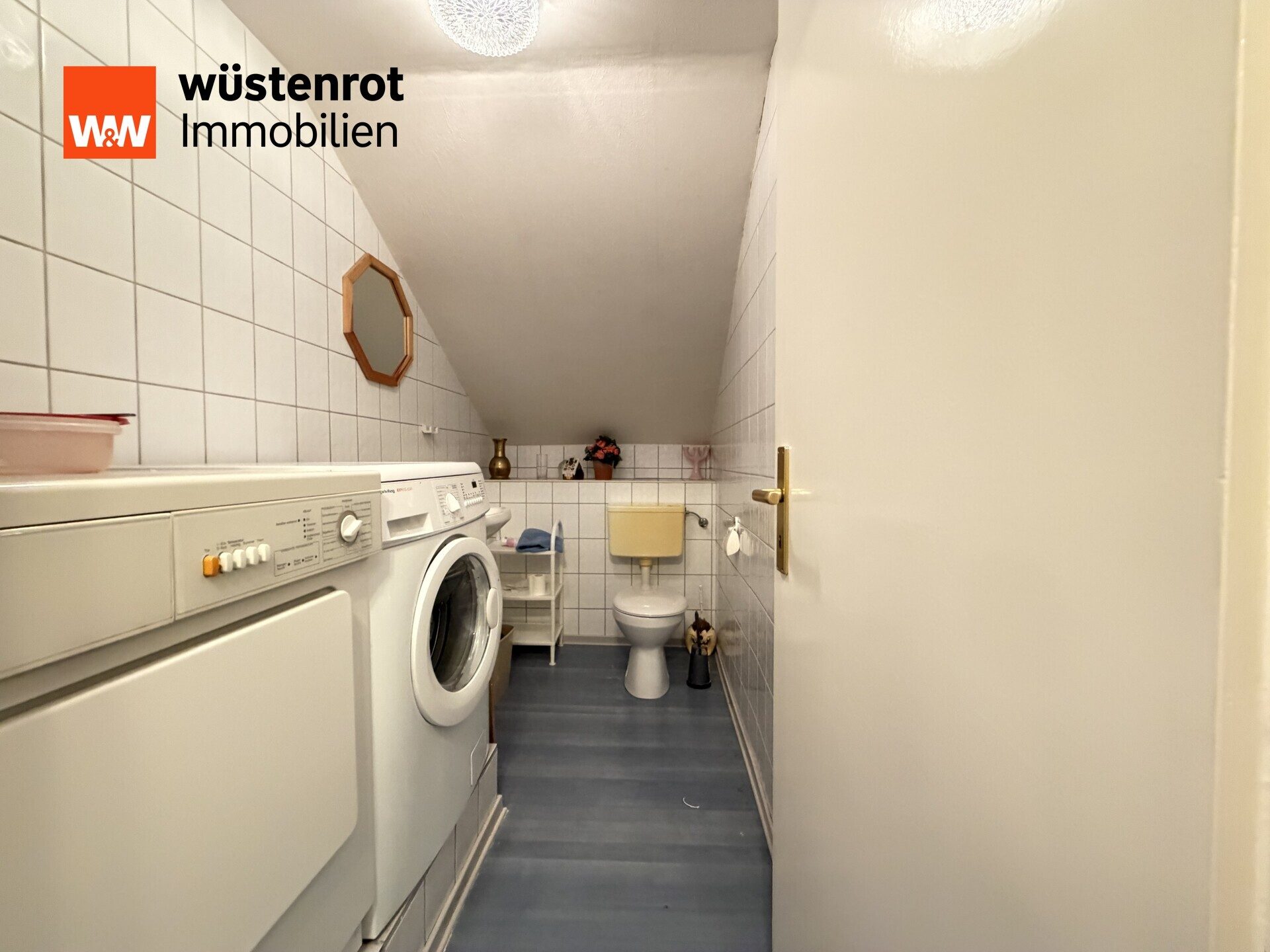 Immobilienangebot - Flensburg - Alle - Modernes Zuhause mit viel Wohnkomfort, sonnigem Westbalkon und ausgebautem Dachgeschoss in Flensburg