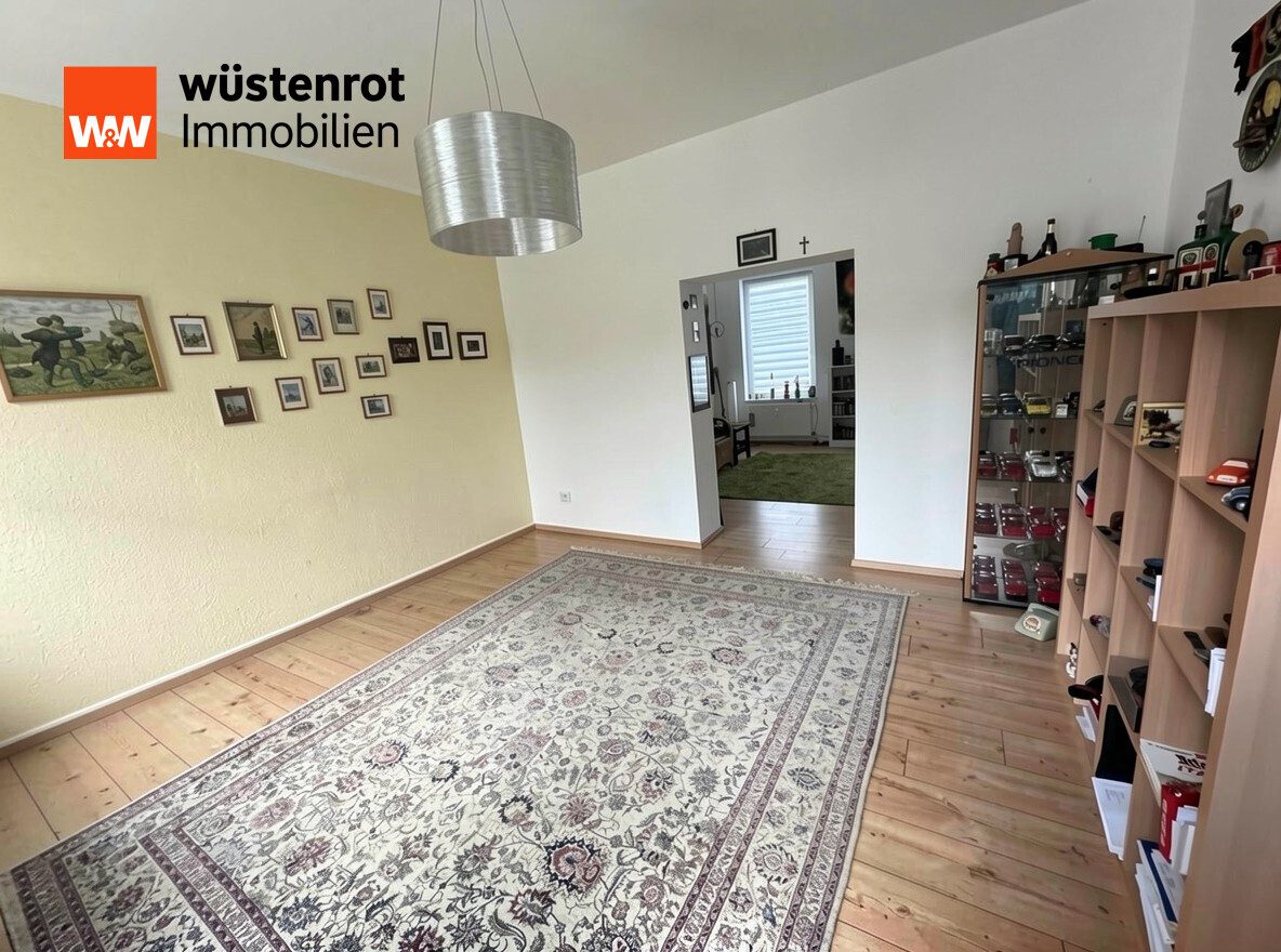 Immobilienangebot - Krefeld - Alle - Direkt am Stadtpark Fischeln – Modernisiertes Dreifamilienhaus in absoluter Bestlage
