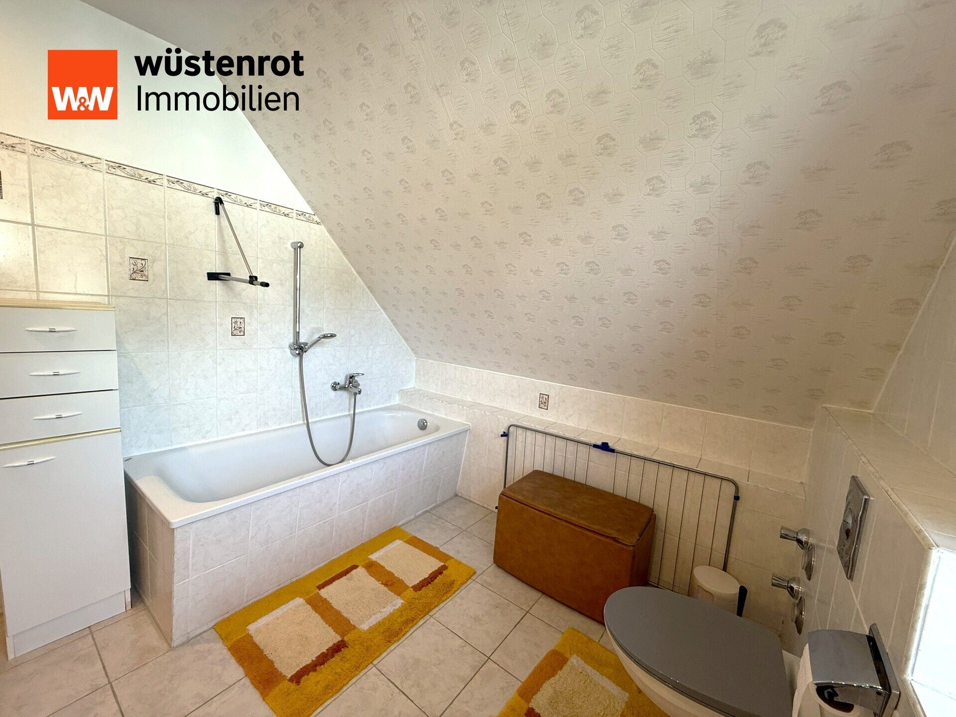 Immobilienangebot - Berlin - Alle - Gepflegtes 2- Familienhaus im Doppelhausstil in Berlin-Wilhelmsruh