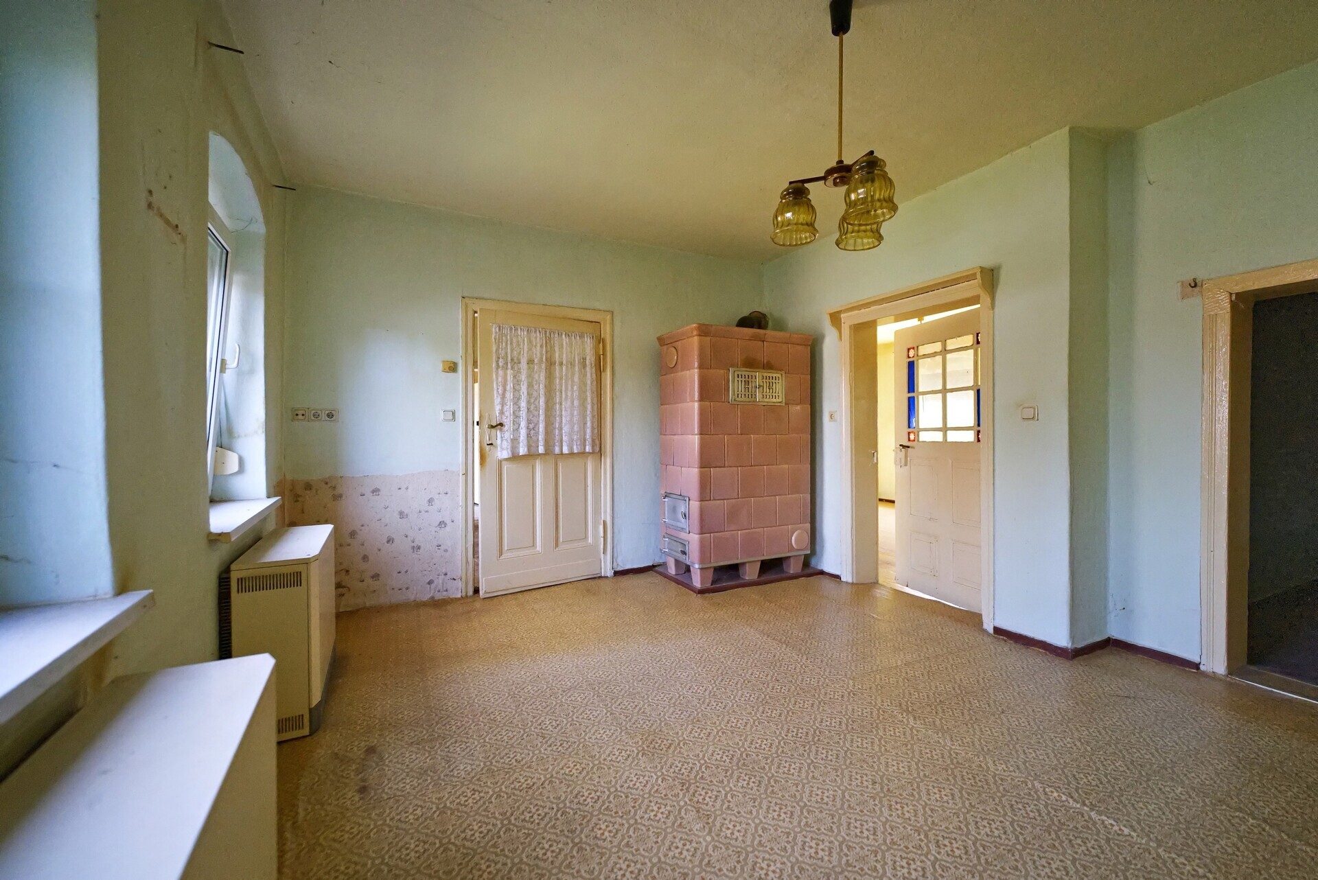 Immobilienangebot - Beiersdorf - Alle - Mini Resthof mit Scheune und Stallungen sowie Freifläche