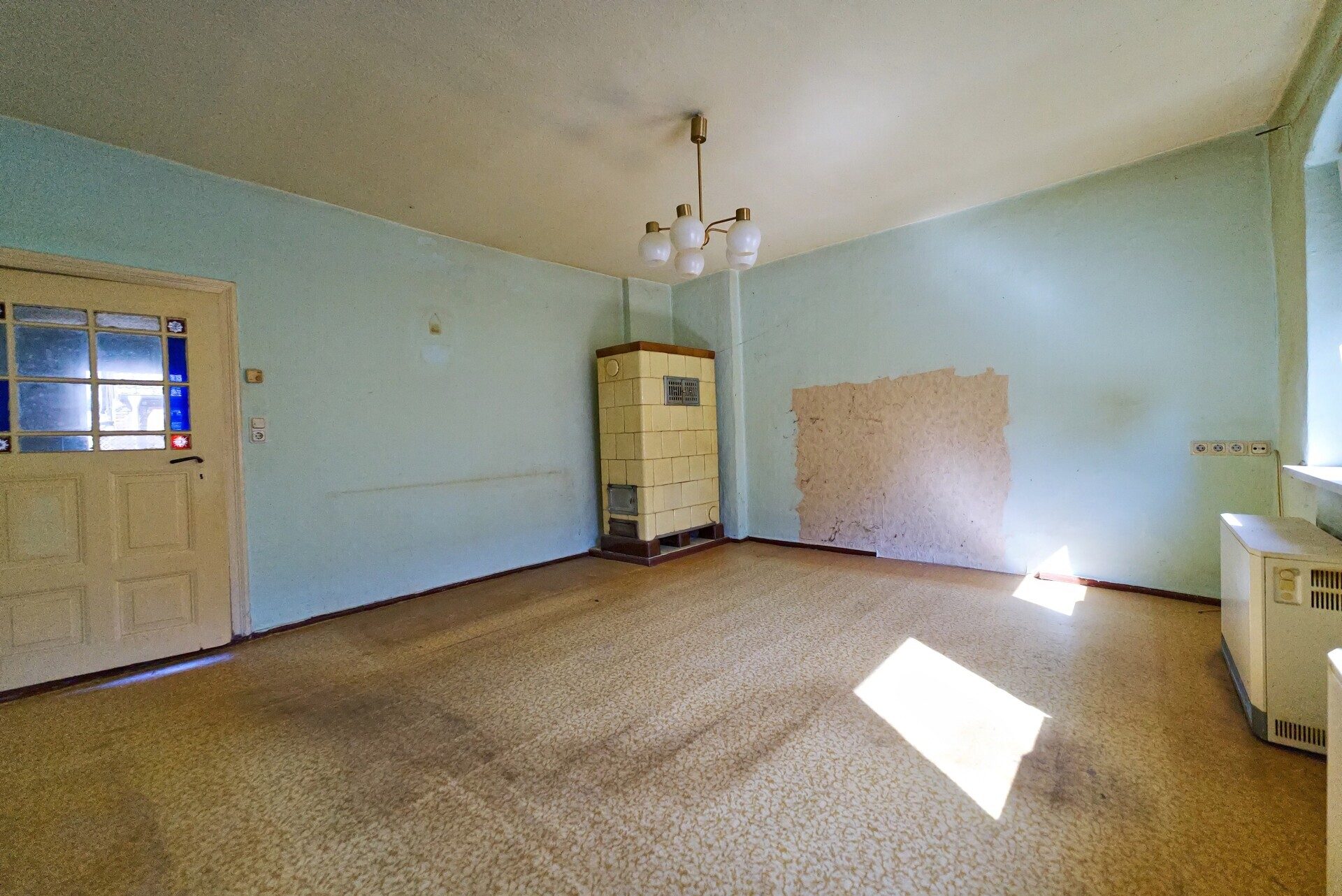 Immobilienangebot - Beiersdorf - Alle - Mini Resthof mit Scheune und Stallungen sowie Freifläche