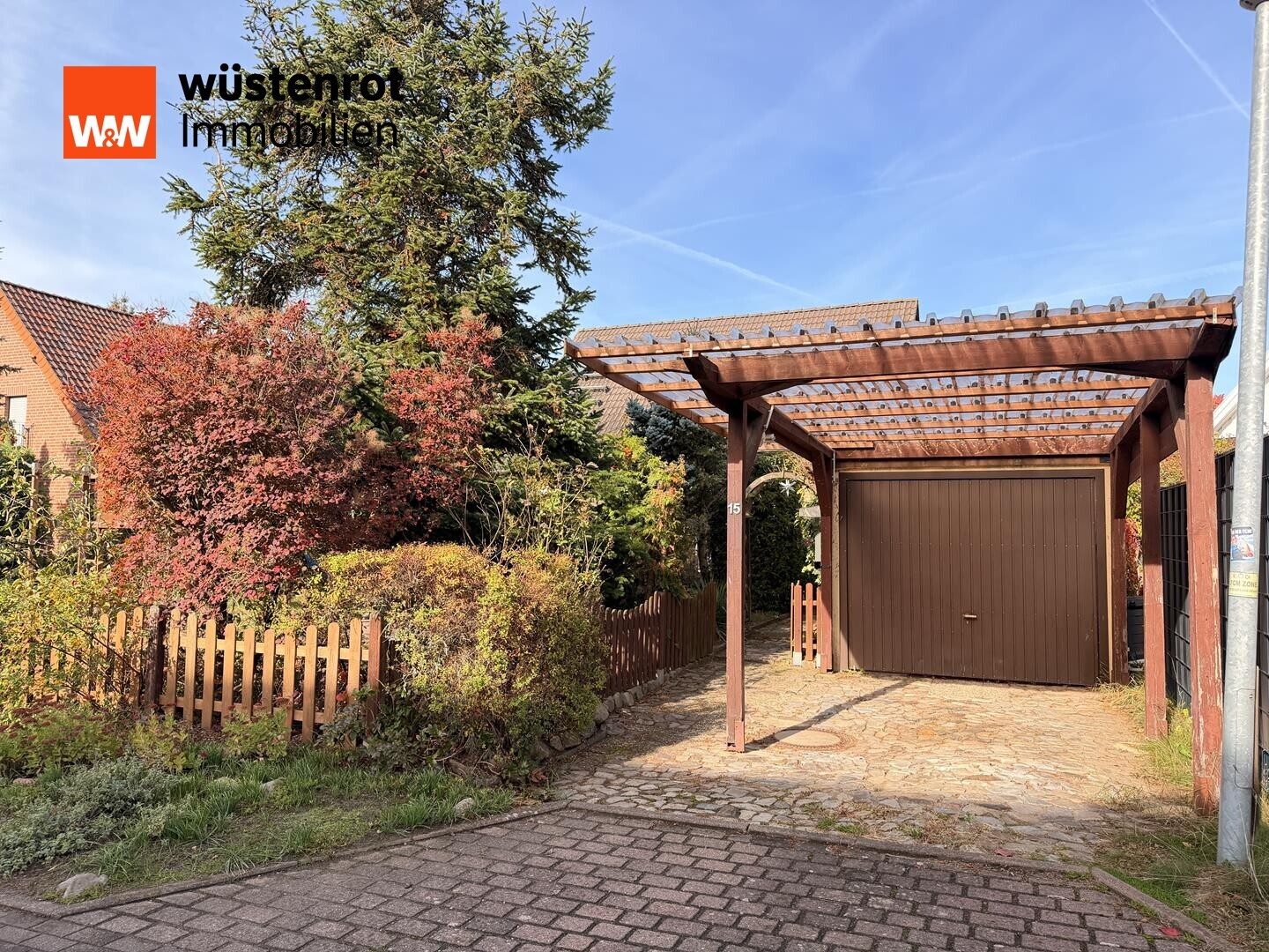 Immobilienangebot - Lostau - Alle - EFH mit viel Platz für junge Familien, Pool, Sauna und schönem Gartengrundstück in Lostau