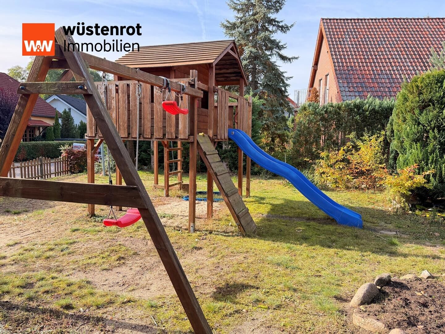 Immobilienangebot - Lostau - Alle - EFH mit viel Platz für junge Familien, Pool, Sauna und schönem Gartengrundstück in Lostau
