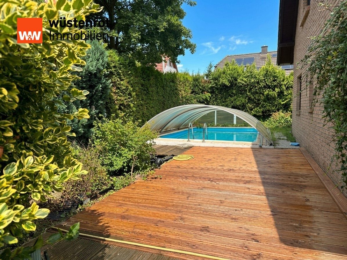 Immobilienangebot - Lostau - Alle - EFH mit viel Platz für junge Familien, Pool, Sauna und schönem Gartengrundstück in Lostau