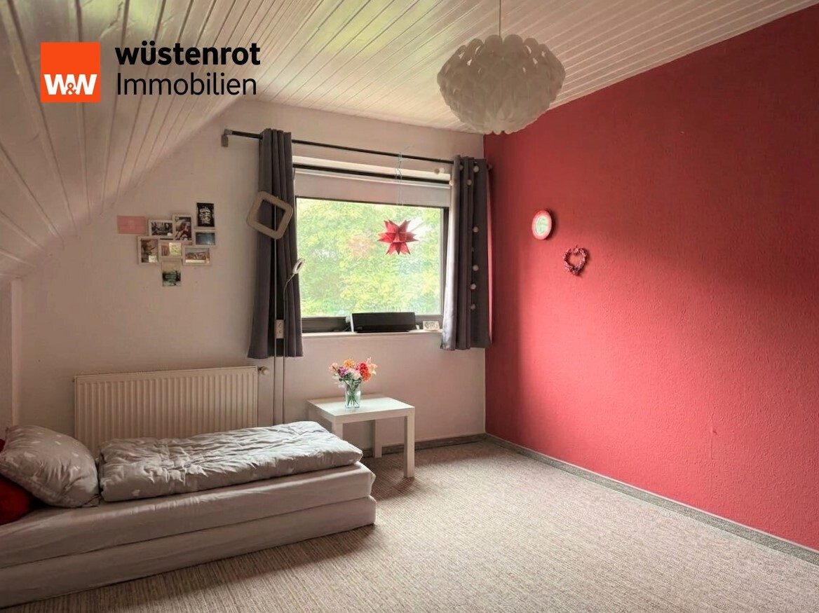 Immobilienangebot - Lostau - Alle - EFH mit viel Platz für junge Familien, Pool, Sauna und schönem Gartengrundstück in Lostau