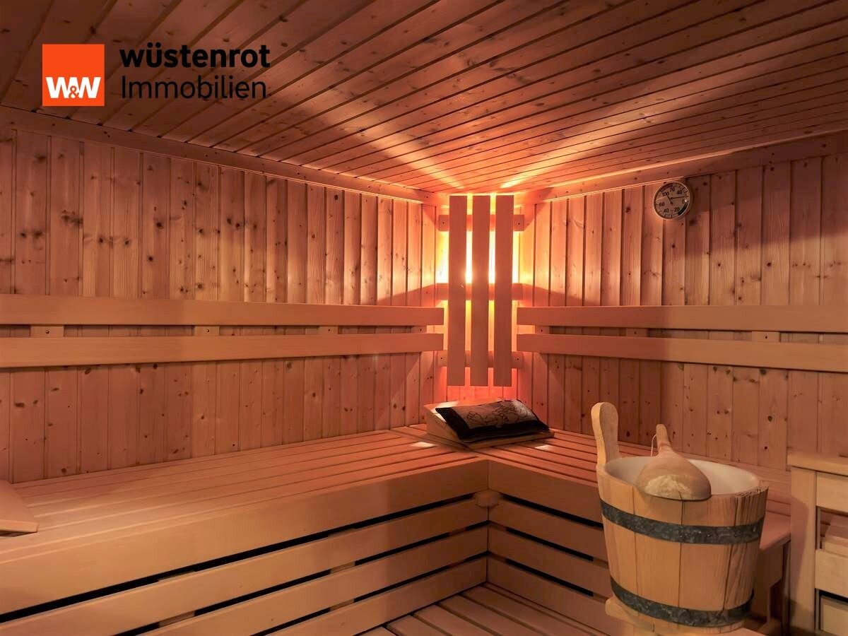 Immobilienangebot - Lostau - Alle - EFH mit viel Platz für junge Familien, Pool, Sauna und schönem Gartengrundstück in Lostau