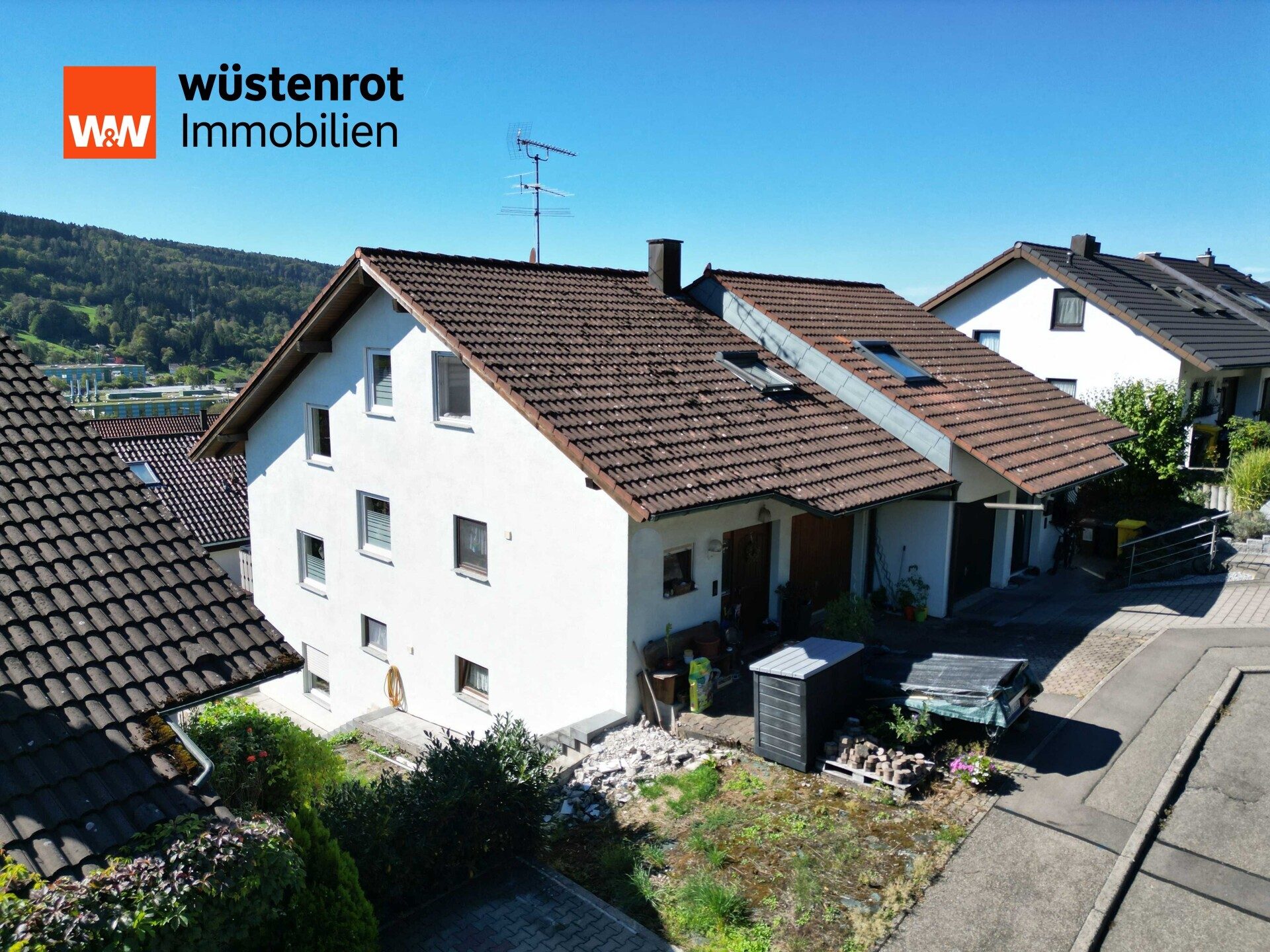 Immobilienangebot - Sulzbach an der Murr - Alle - Gepflegte Doppelhaushälfte in ruhiger Siedlungslage – ideal für Familien und Ruhesuchende