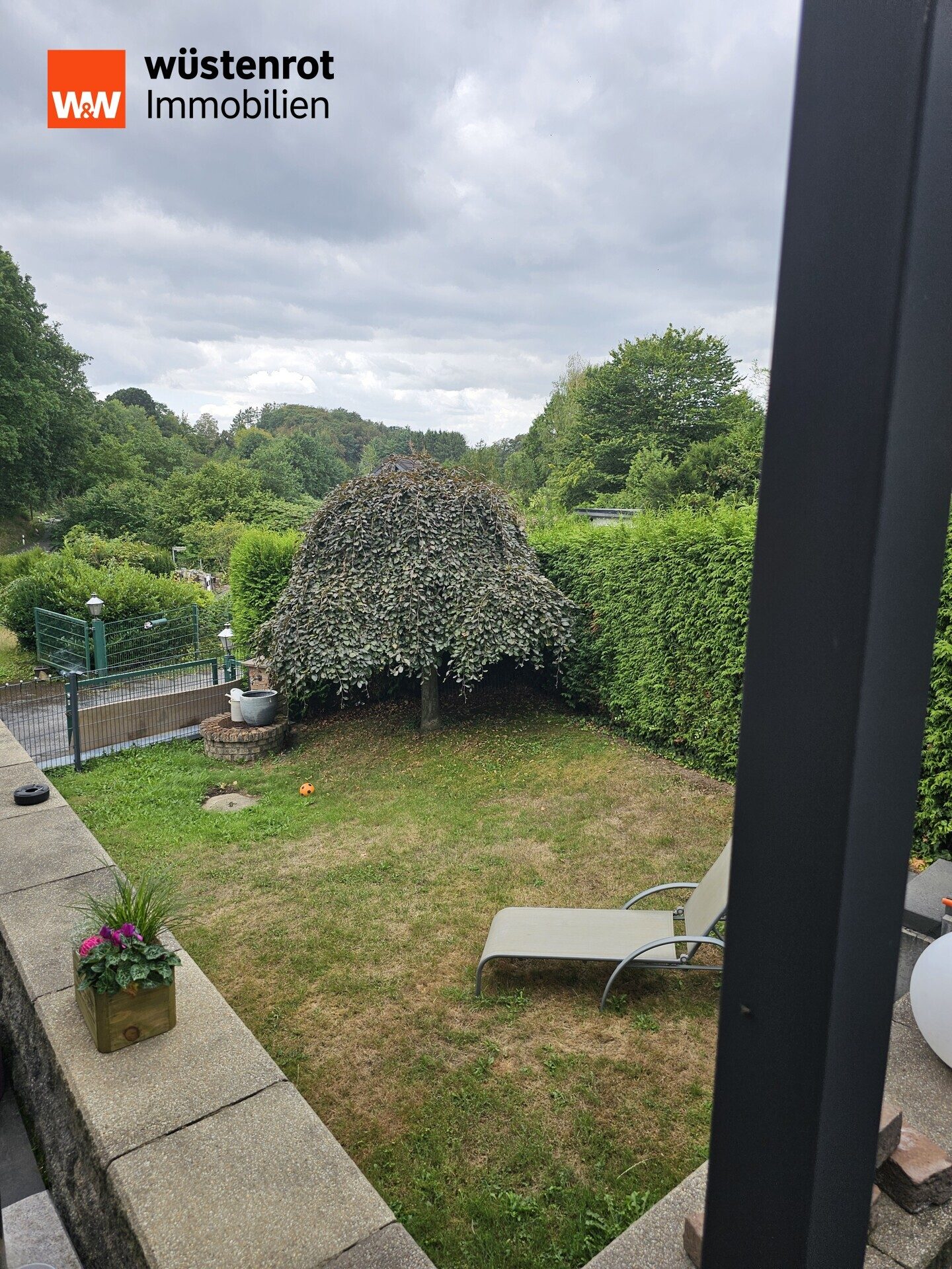 Immobilienangebot - Burscheid / Benninghausen - Alle - Großzügiges Einfamilienhaus mit Platz für die ganze Familie