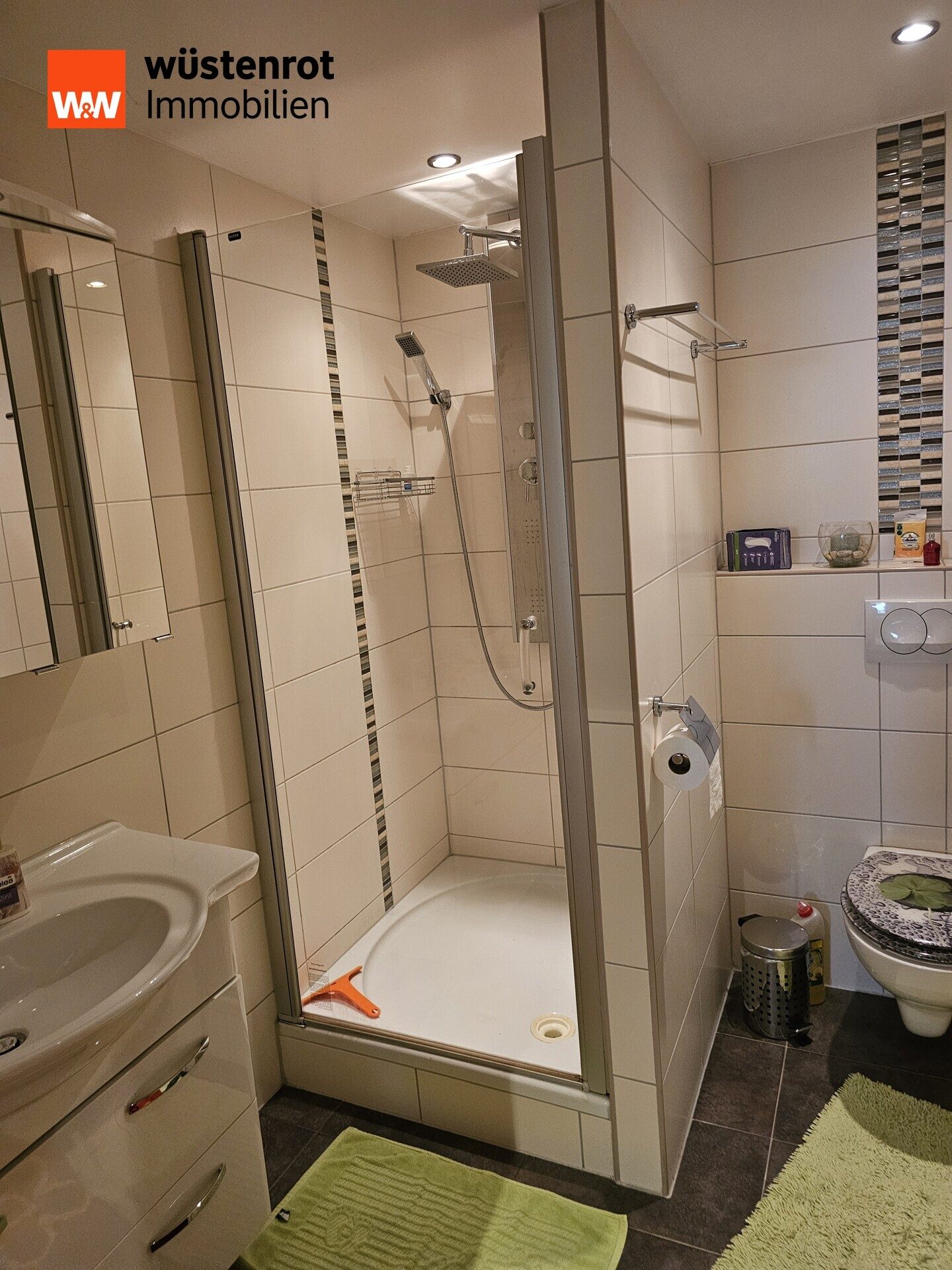 Immobilienangebot - Burscheid / Benninghausen - Alle - Großzügiges Einfamilienhaus mit Platz für die ganze Familie
