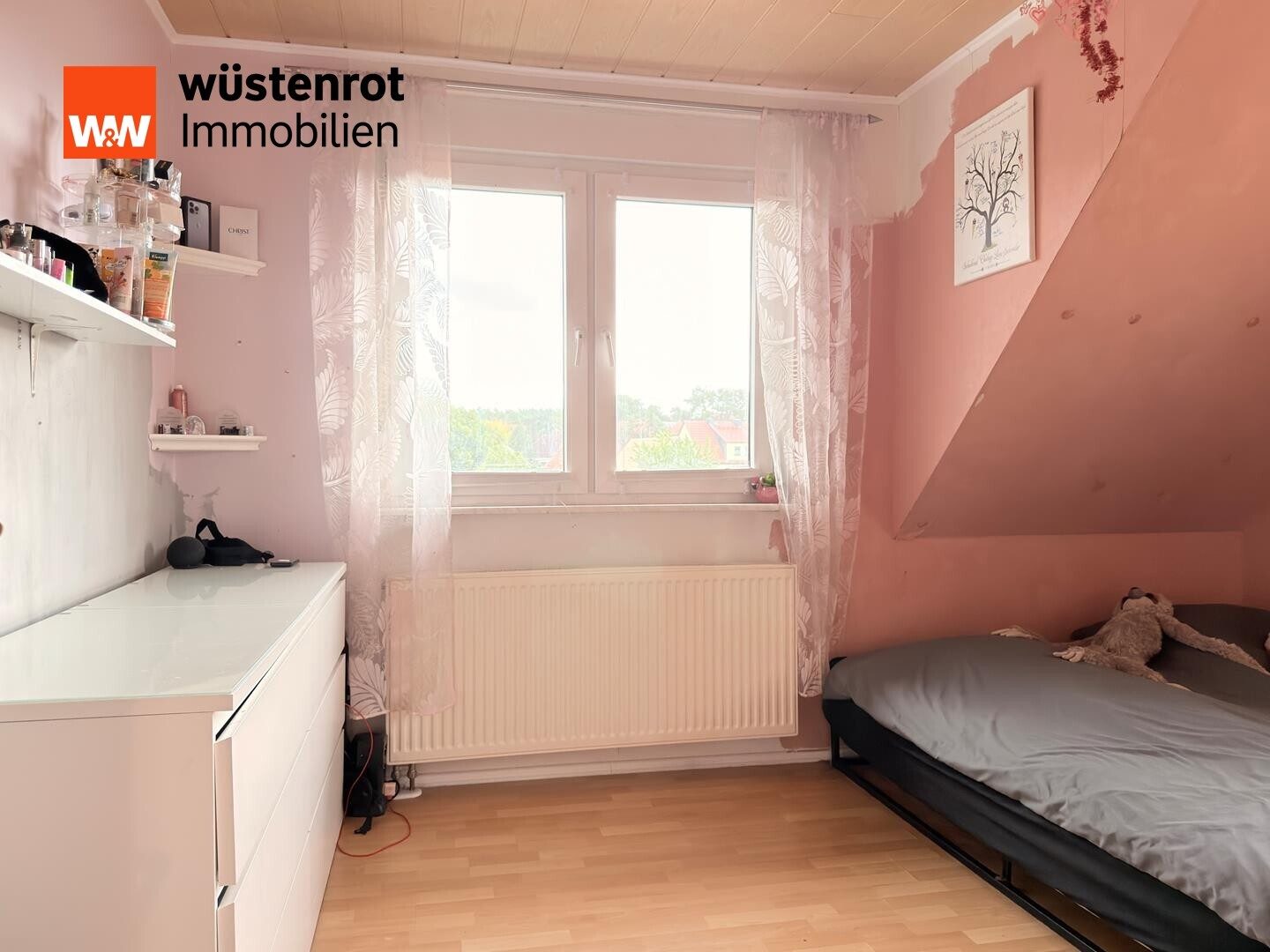 Immobilienangebot - Elbe-Parey / Güsen - Alle - Großzügiges Einfamilienhaus mit 1.357 m² Grundstück, Garten und separater Gewerbeeinheit