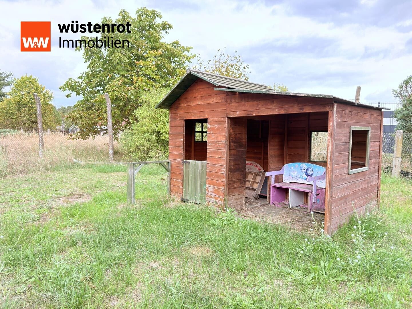 Immobilienangebot - Elbe-Parey / Güsen - Alle - Großzügiges Einfamilienhaus mit 1.357 m² Grundstück, Garten und separater Gewerbeeinheit