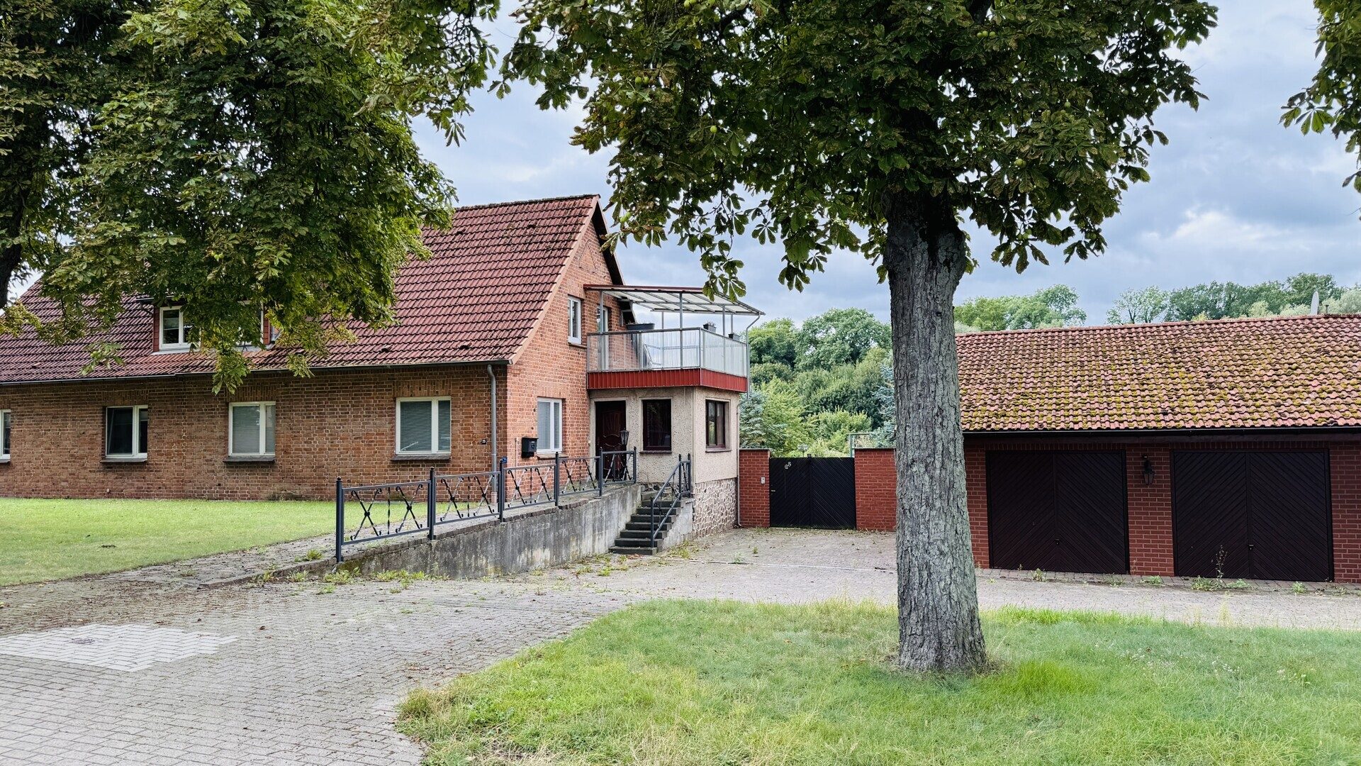 Immobilienangebot - Dobbertin - Alle - Platz für Familie, Tiere und Träume – 174 m² Wohnfläche, großer Garten und barrierearmer Anbau