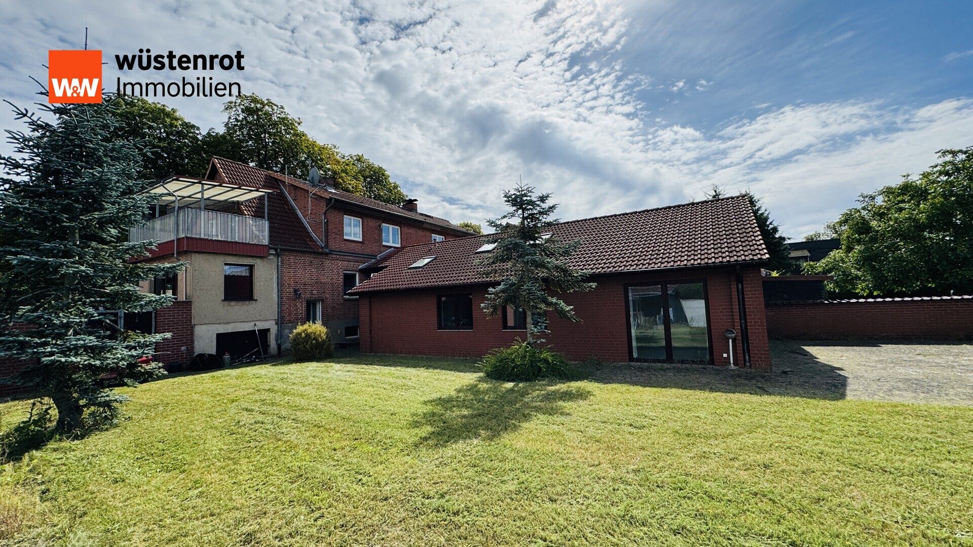 Immobilienangebot - Dobbertin - Alle - Platz für Familie, Tiere und Träume – 174 m² Wohnfläche, großer Garten und barrierearmer Anbau