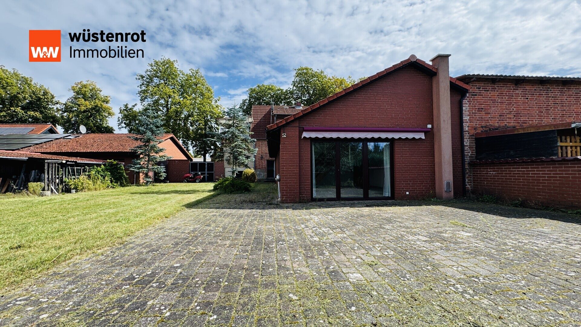 Immobilienangebot - Dobbertin - Alle - Platz für Familie, Tiere und Träume – 174 m² Wohnfläche, großer Garten und barrierearmer Anbau