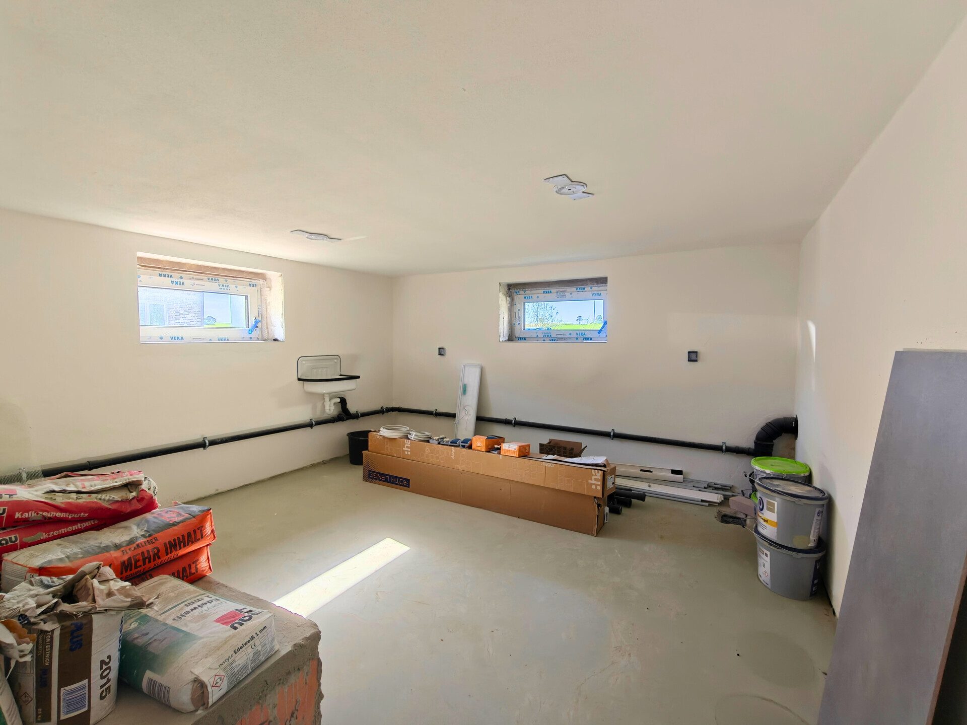 Immobilienangebot - Altenbeken - Alle - Großzügiges Wohnhaus mit weitläufigem Grundstück zur individuellen Fertigstellung in Altenbeken-Buke