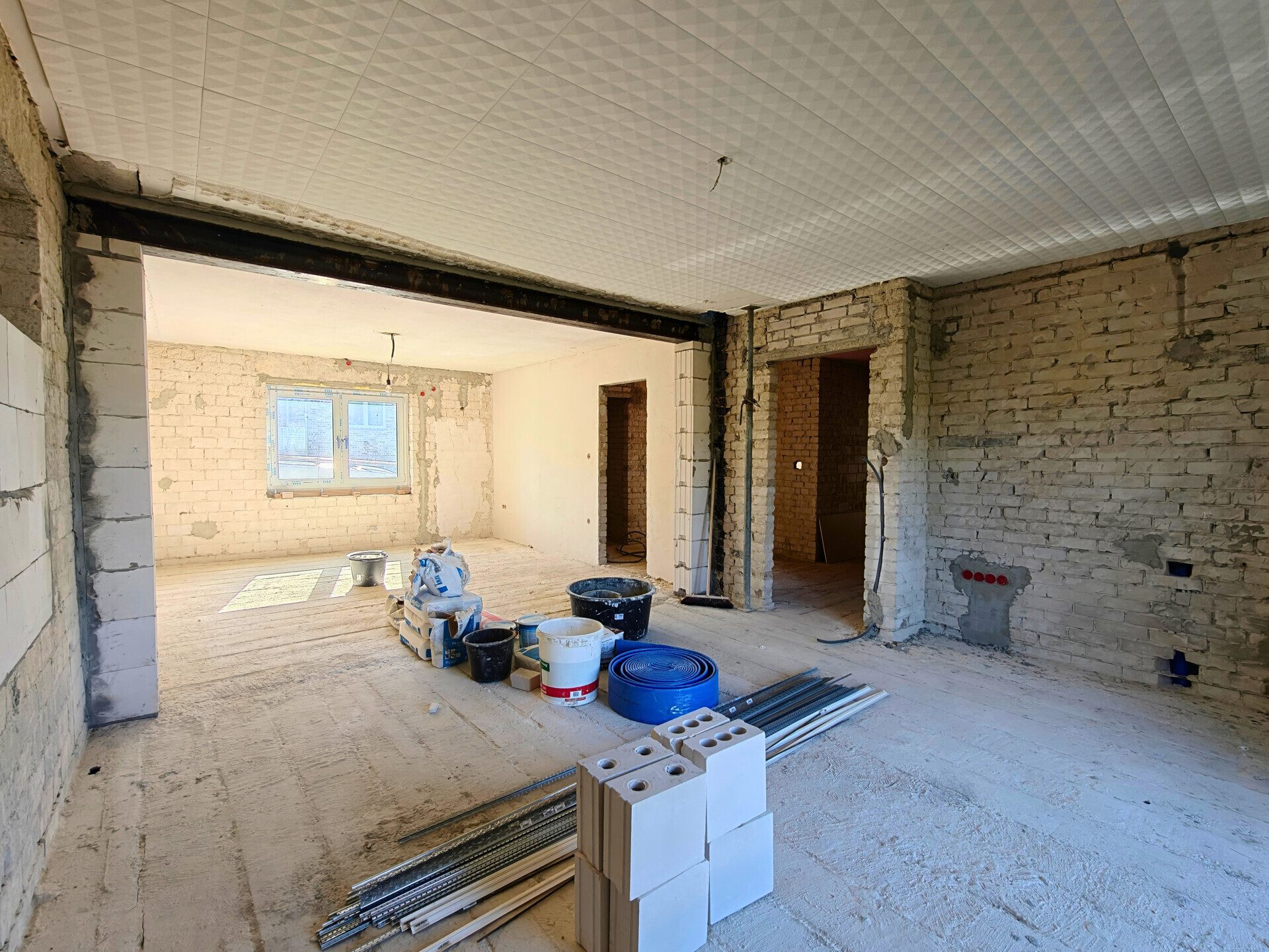 Immobilienangebot - Altenbeken - Alle - Großzügiges Wohnhaus mit weitläufigem Grundstück zur individuellen Fertigstellung in Altenbeken-Buke