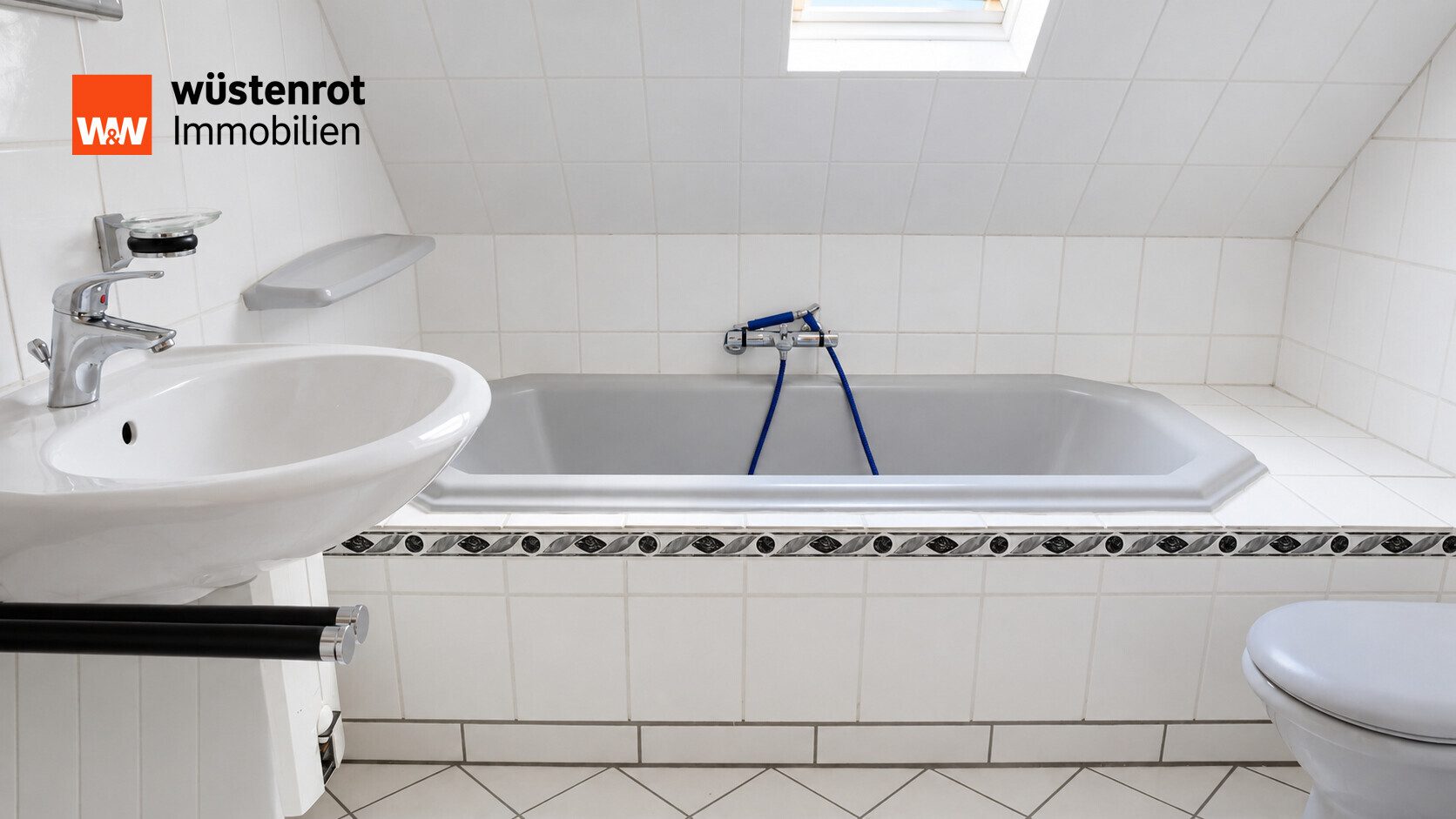 Immobilienangebot - Lübeck / Kücknitz - Alle - ZFH mit Traumgarten in Kücknitz -  perfekt für Mehrgenerationenwohnen