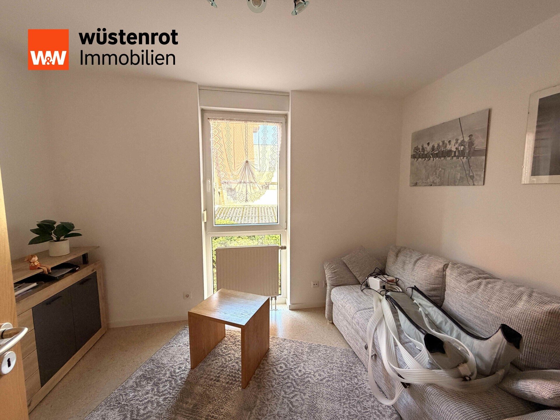 Immobilienangebot - Hersbruck - Alle - "Heiß begehrt"  Wohnung in gepflegter Citylage, 3,5 Zimmer, ca. 83 m², Balkon, Aufzug, TG-Stellplatz