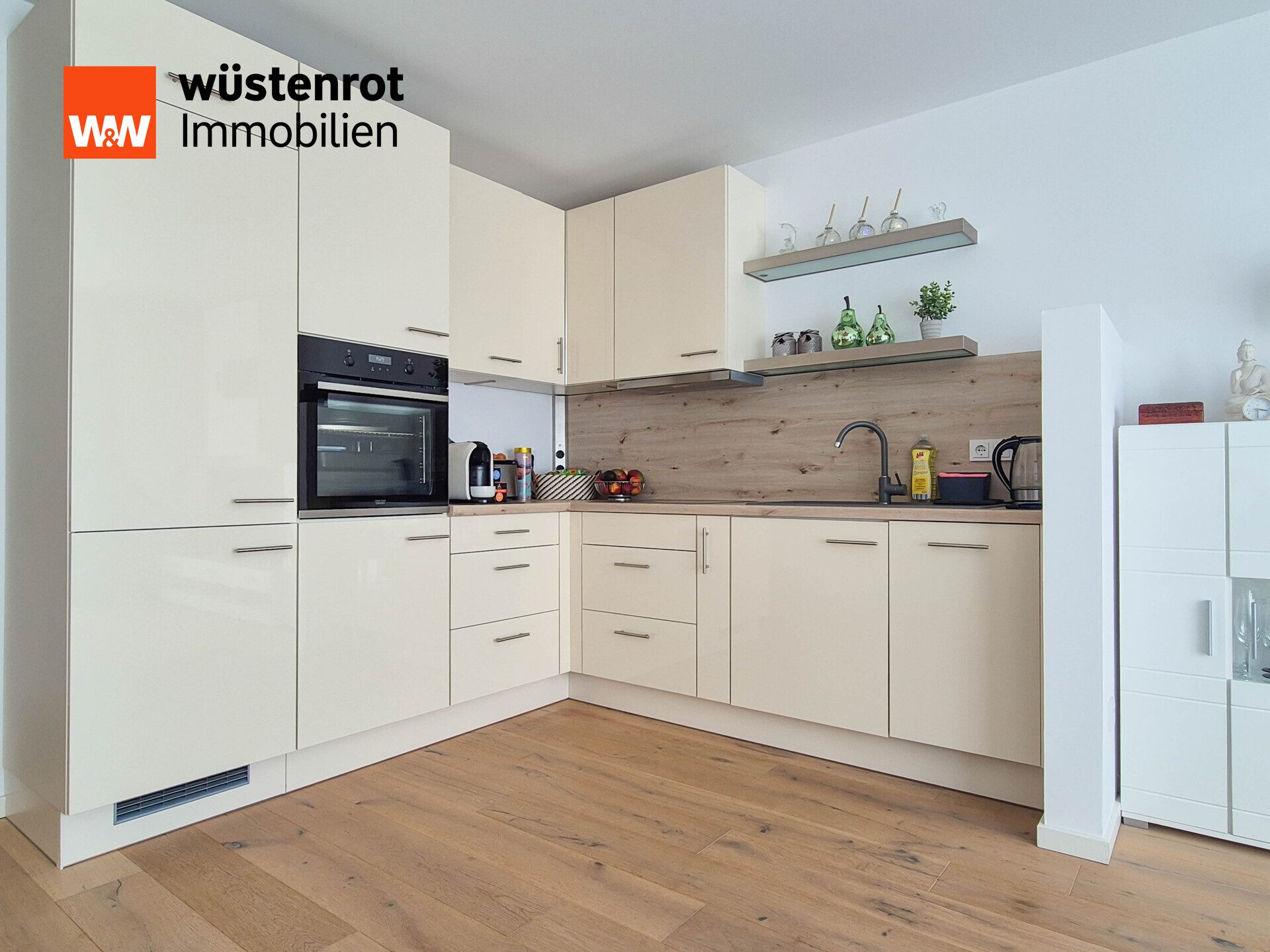 Immobilienangebot - Kleinostheim - Alle - Exklusives Wohngefühl am Waldrand: Neuwertige Erdgeschosswohnung mit sonniger Terrasse in Bestlage