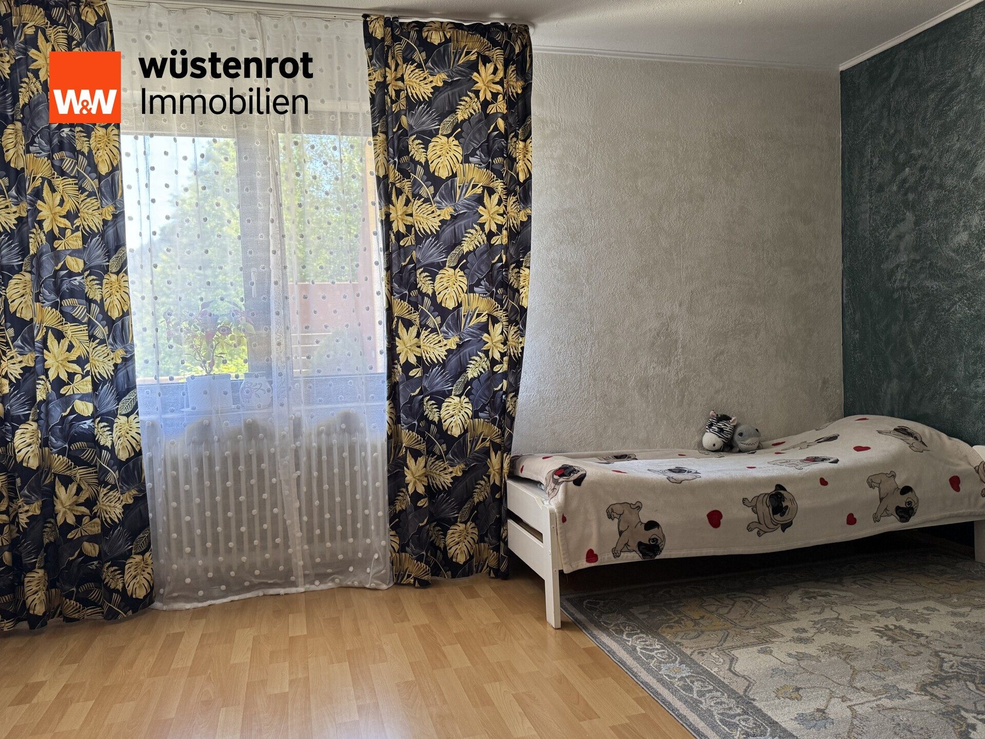 Immobilienangebot - Hornberg - Alle - Wohnen mit Weitblick – Großzügige 3-Zimmer-Wohnung mit Terrasse und Garage