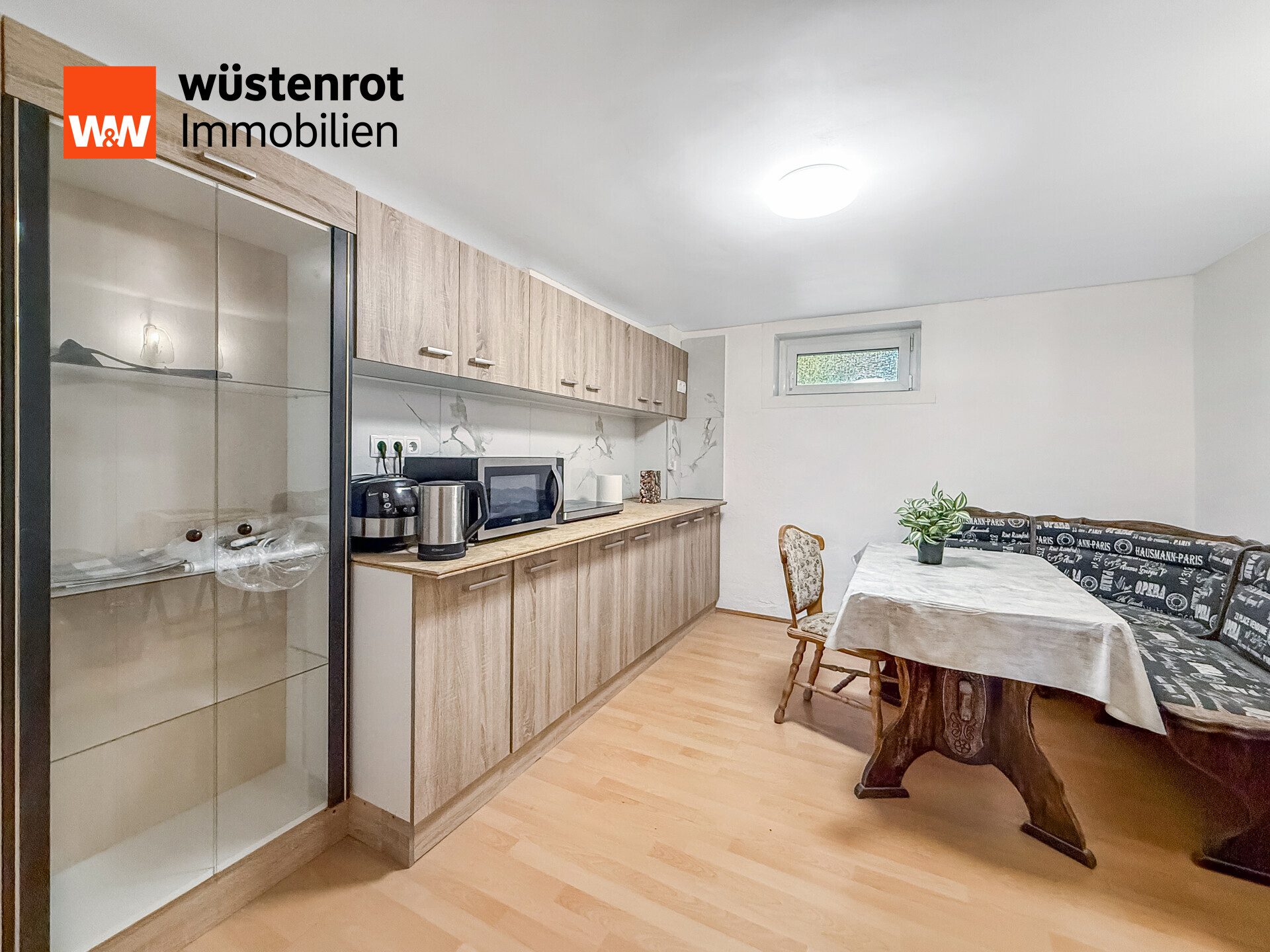 Immobilienangebot - Sankt Ingbert / Rentrisch - Alle - Viel Platz für Generationen – gepflegtes Einfamilienhaus mit Einliegerwohnung, Garten und PV