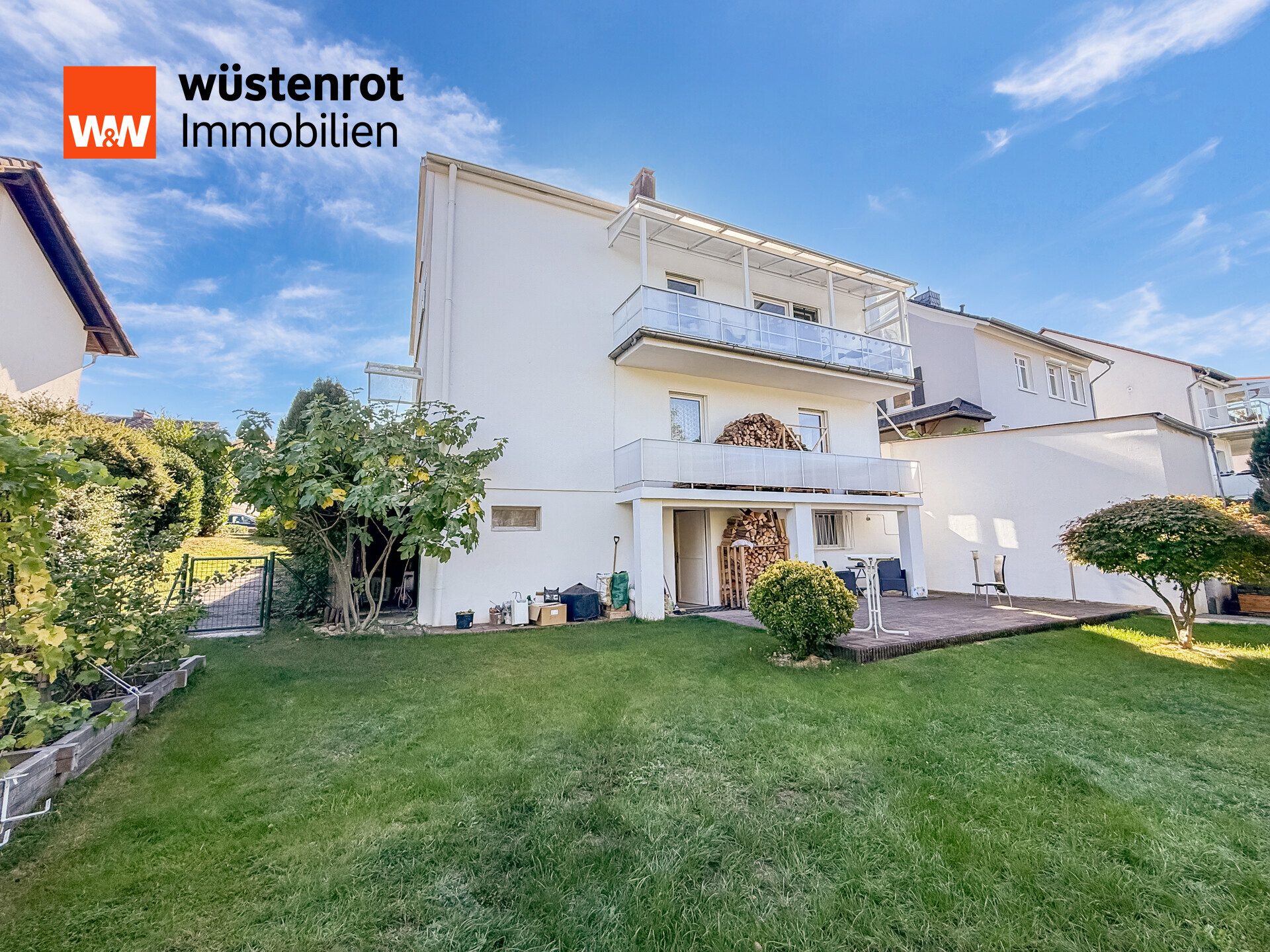 Immobilienangebot - Sankt Ingbert / Rentrisch - Alle - Viel Platz für Generationen – gepflegtes Einfamilienhaus mit Einliegerwohnung, Garten und PV