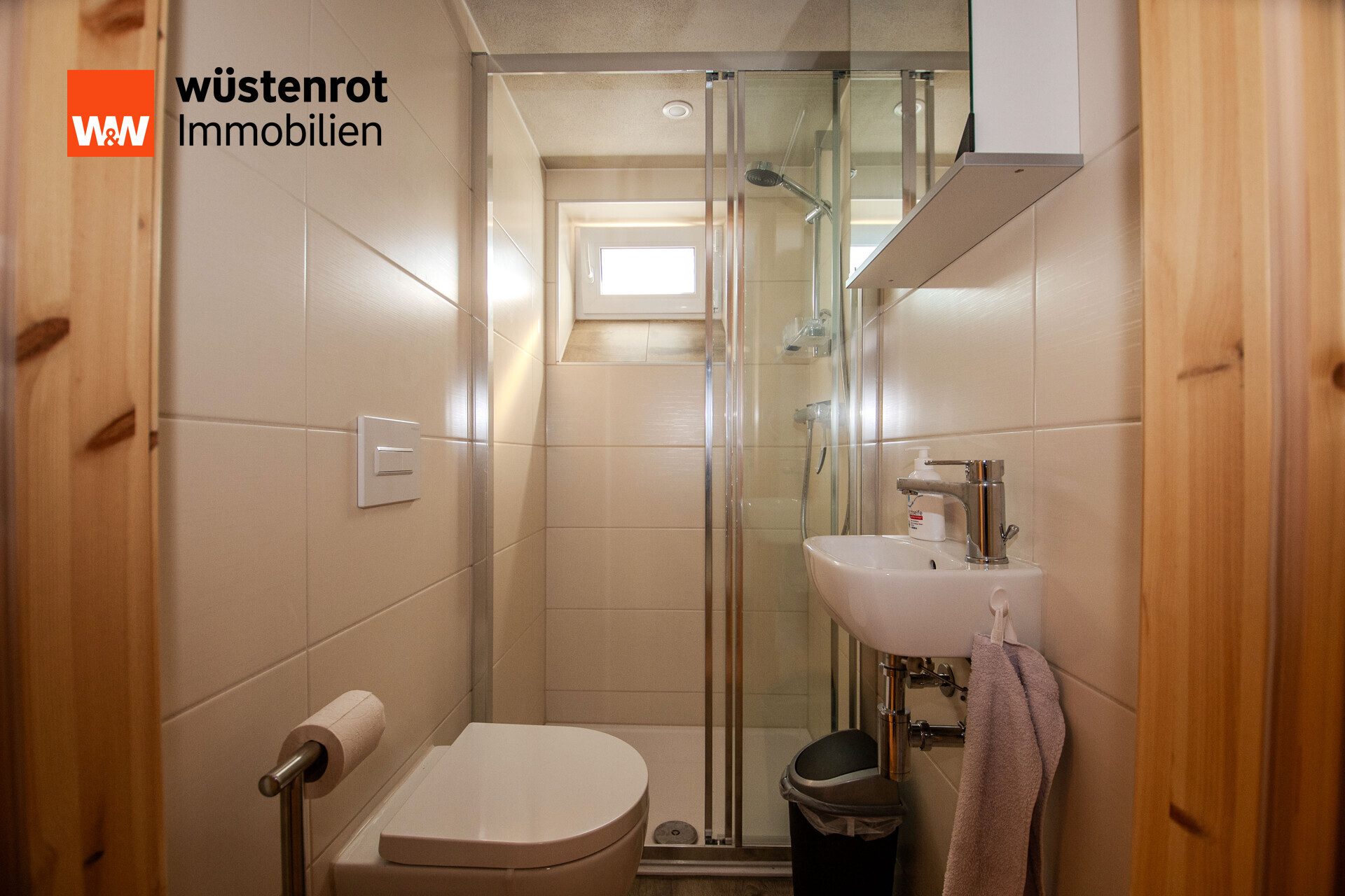 Immobilienangebot - Frohburg - Alle - Einziehen und Wohlfühlen – Modernisierte Doppelhaushälfte mit Gartenparadies