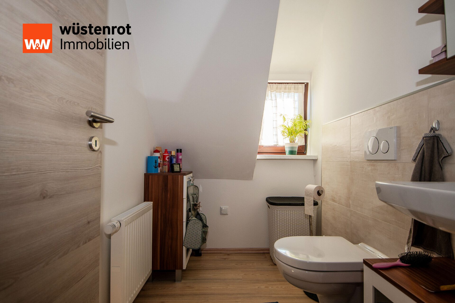 Immobilienangebot - Frohburg - Alle - Einziehen und Wohlfühlen – Modernisierte Doppelhaushälfte mit Gartenparadies