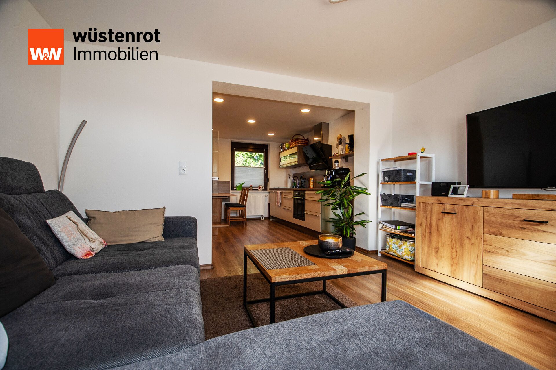 Immobilienangebot - Frohburg - Alle - Einziehen und Wohlfühlen – Modernisierte Doppelhaushälfte mit Gartenparadies
