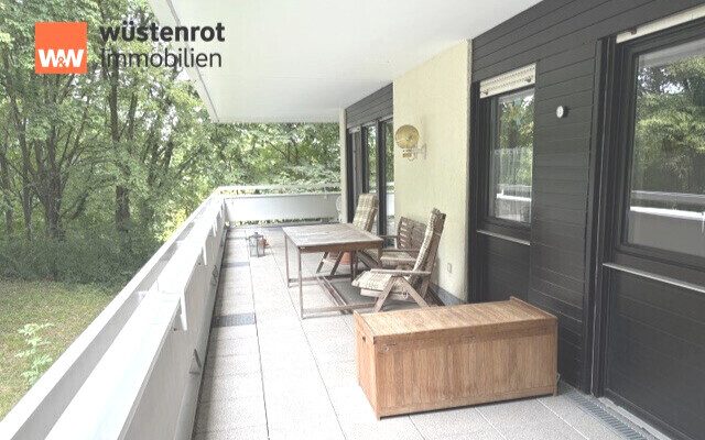 Immobilienangebot - München - Alle - Gelegenheit! Großzügige 3-Zi.-Whg. im 1. OG mit großem Balkon