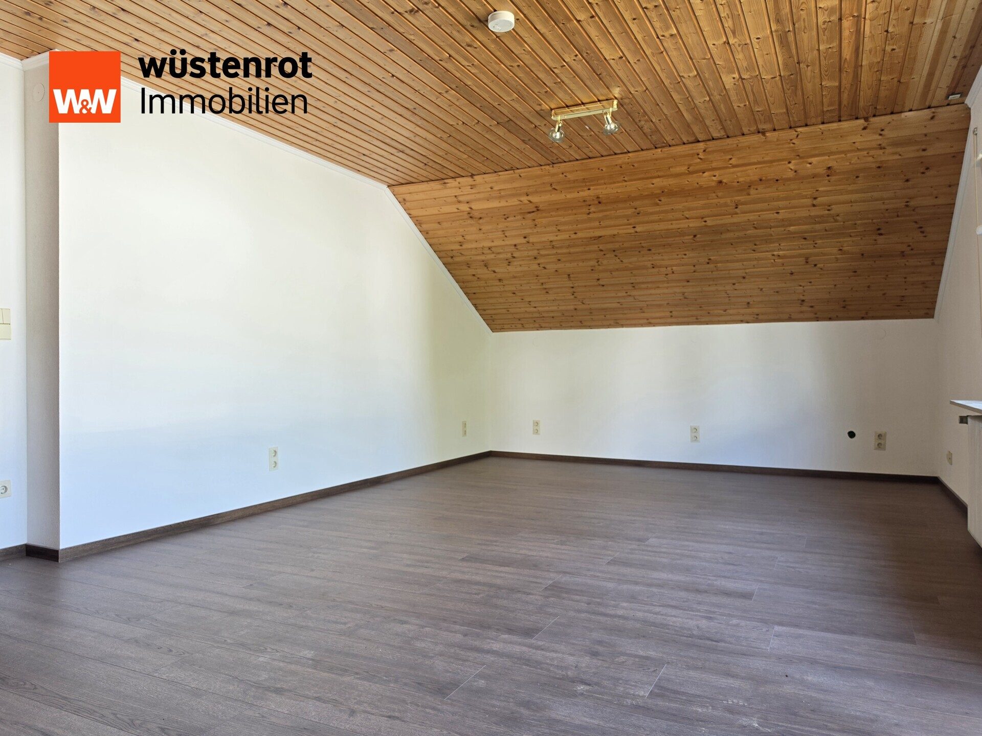 Immobilienangebot - Niedereschach - Alle - Ankommen. Wohlfühlen. Zuhause sein!
- 3 Zimmer mit Balkon auf ca. 76 m²