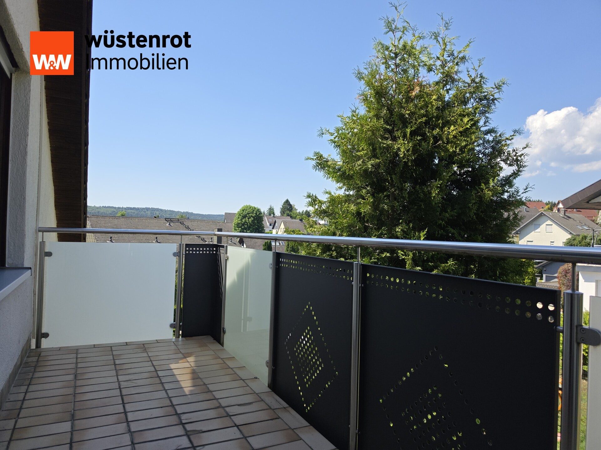 Immobilienangebot - Niedereschach - Alle - Ankommen. Wohlfühlen. Zuhause sein!
- 3 Zimmer mit Balkon auf ca. 76 m²