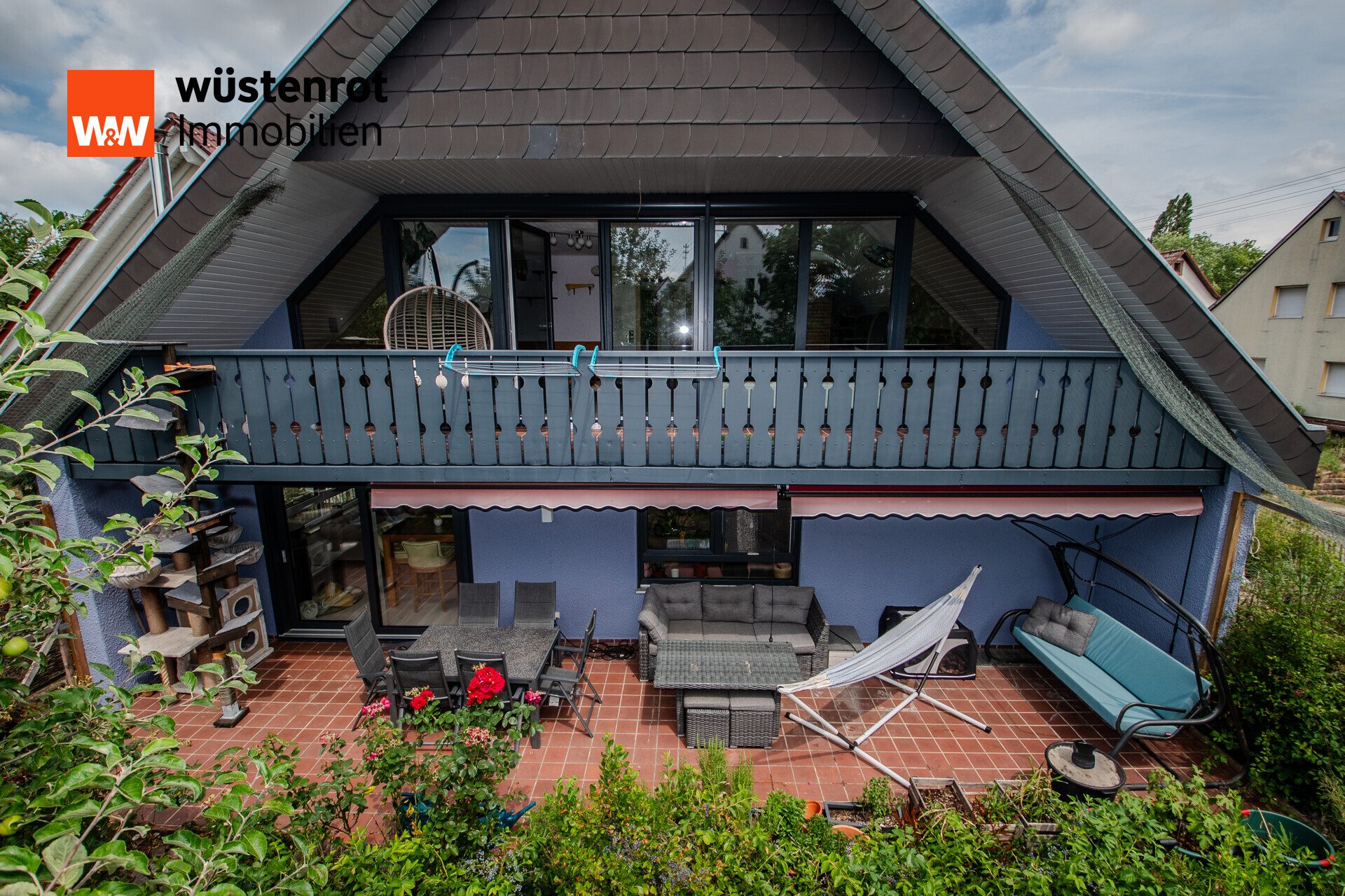 Immobilienangebot - Wertheim / Sonderriet - Alle - Zwei Häuser – ein Zuhause! Modernisiertes Wohnensemble mit Ausbaupotenzial