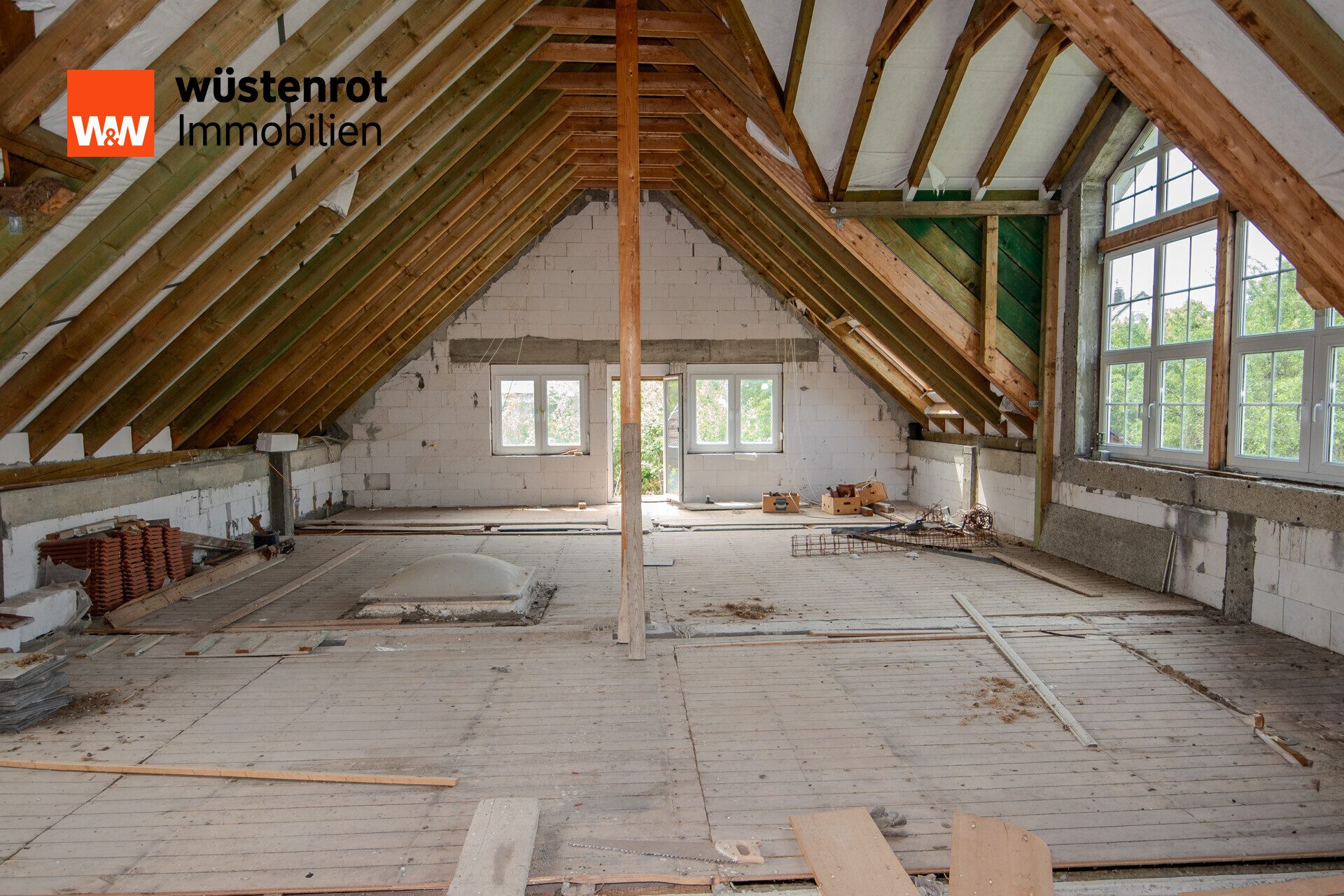 Immobilienangebot - Wertheim / Sonderriet - Alle - Zwei Häuser – ein Zuhause! Modernisiertes Wohnensemble mit Ausbaupotenzial