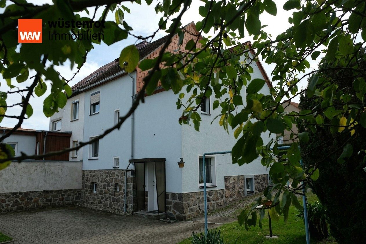 Ansicht Immobilienangebot - Nossen - Alle - Großzügige Doppelhaushälfte mit 140 m², großem Grundstück und vielseitigen Nutzungsmöglichkeiten!