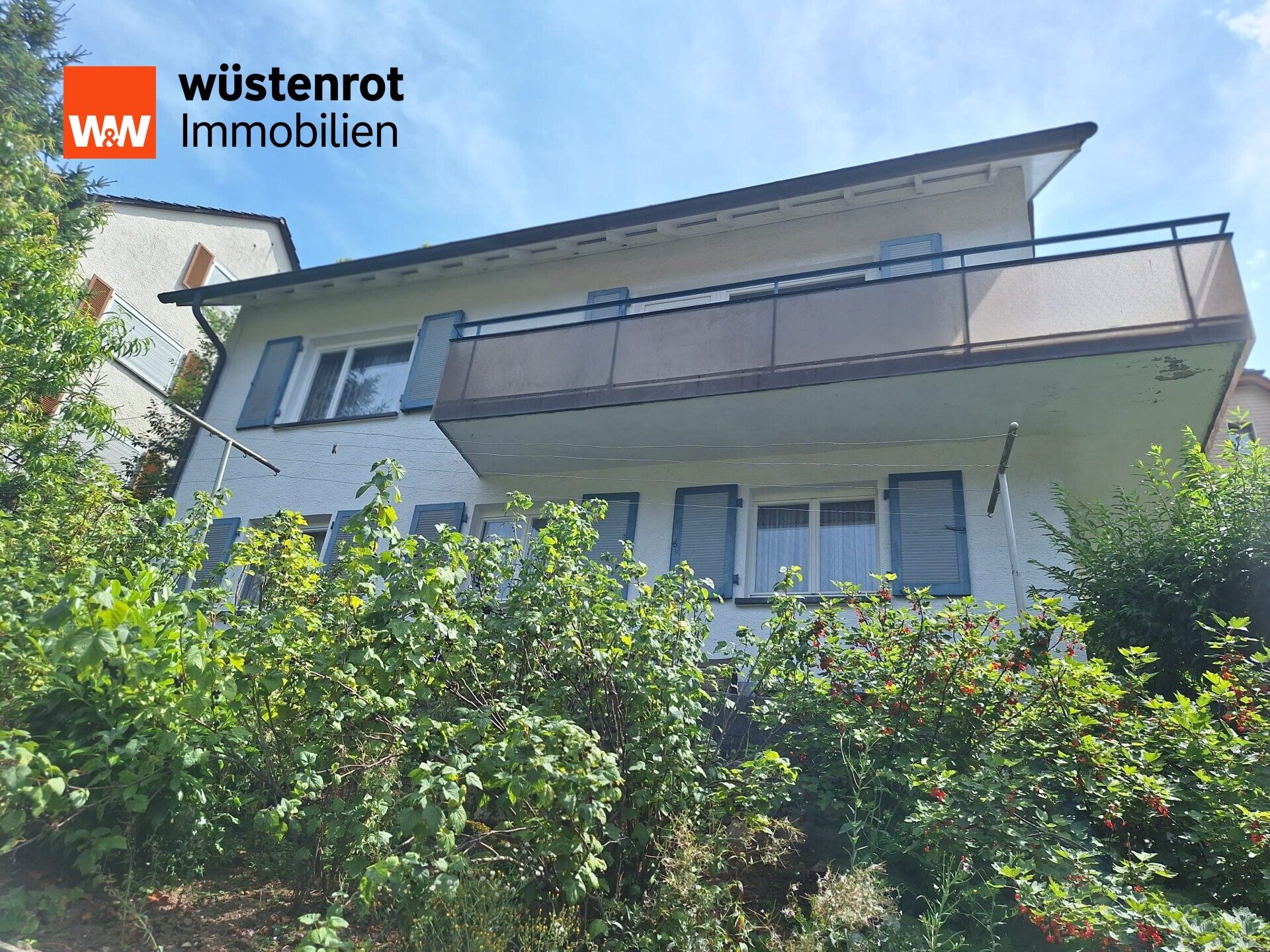 Immobilienangebot - Schramberg - Alle - Bieterverfahren, bitte alles lesen!!!
Zweifamilienhaus mit kernsaniertem EG in Schramberg.