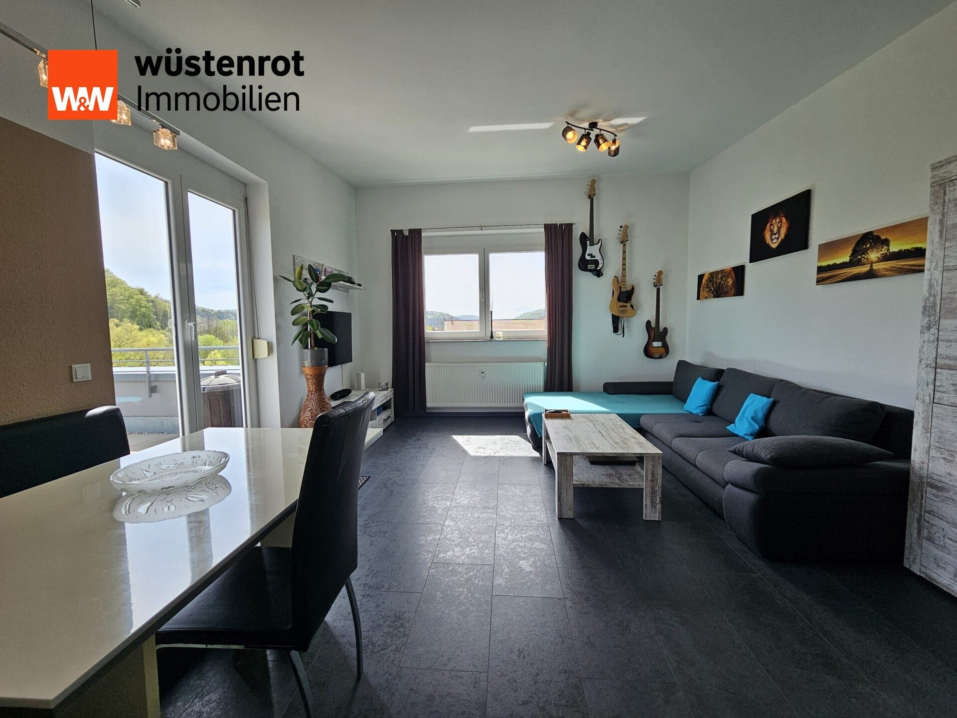Immobilienangebot - Immendingen - Alle - Wo Licht auf Großzügigkeit trifft – Wohnen mit besonderem Flair