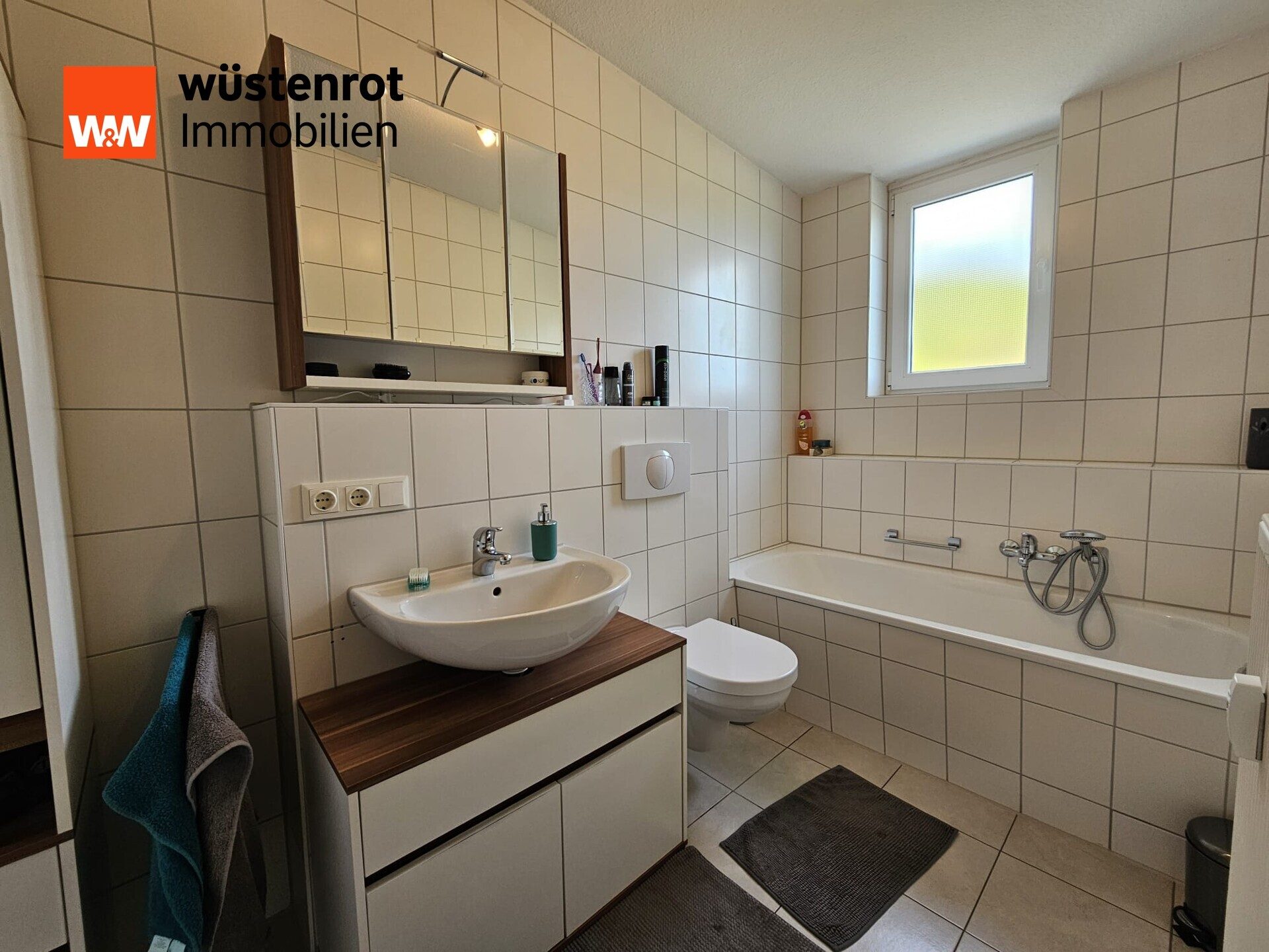 Immobilienangebot - Immendingen - Alle - Wo Licht auf Großzügigkeit trifft – Wohnen mit besonderem Flair