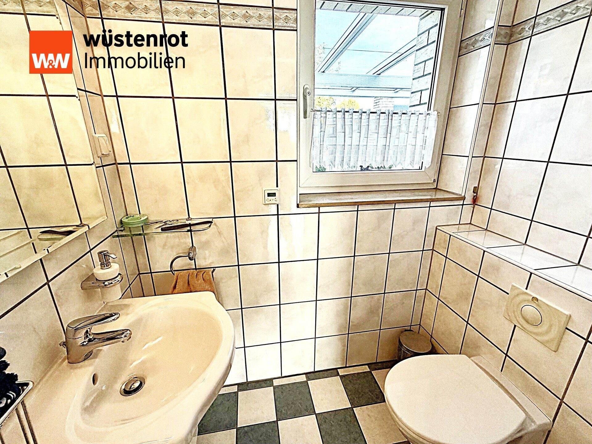 Immobilienangebot - Recklinghausen / Hochlar - Alle - freistehendes (T)raumhaus mit imposantem Grundstück und Garage in begehrter Lage von RE- Hochlar
