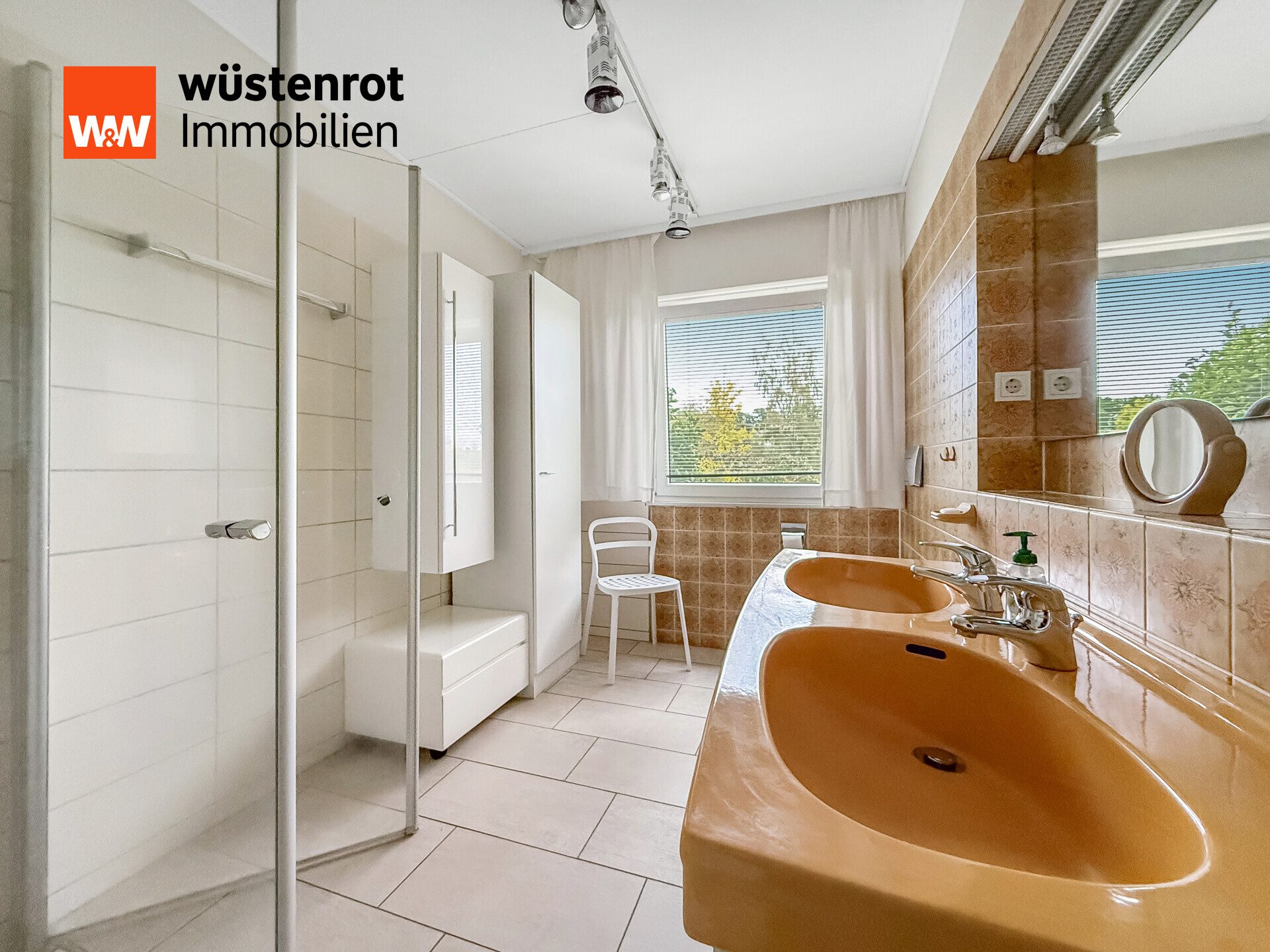 Immobilienangebot - Weiskirchen - Alle - Ein Paradies für Naturliebhaber: Bungalow-Idylle auf parkähnlichem Anwesen