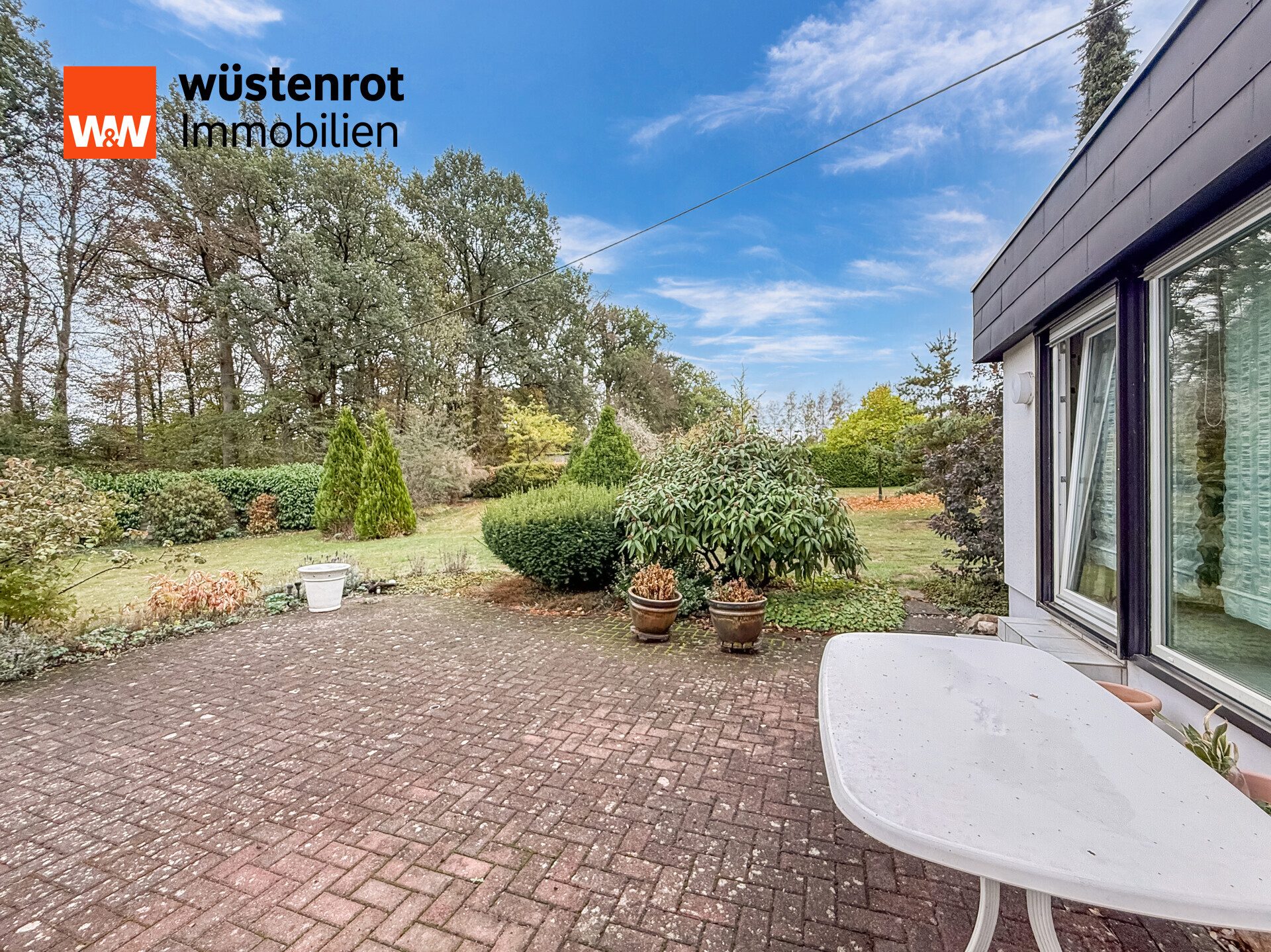 Immobilienangebot - Weiskirchen - Alle - Ein Paradies für Naturliebhaber: Bungalow-Idylle auf parkähnlichem Anwesen