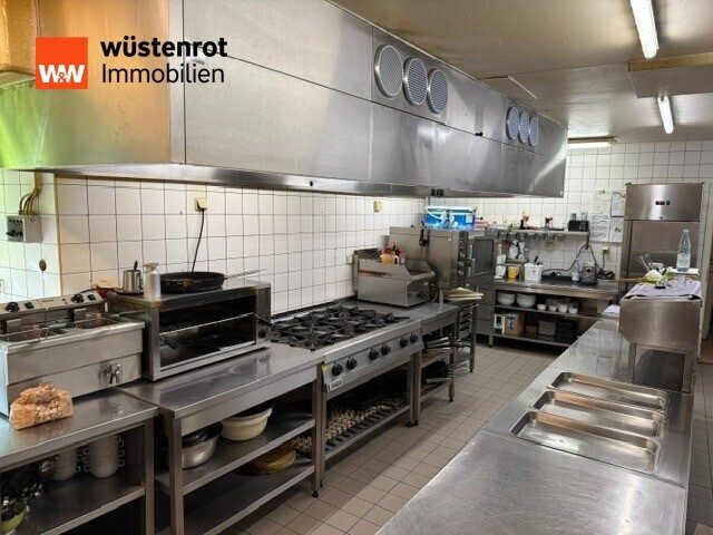 Immobilienangebot - Zittau - Alle - Speisenlokal, Biergarten, Mietwohnungen, Ferienwohnungen- das einzigartige Denkmal im Herzen Zittaus
