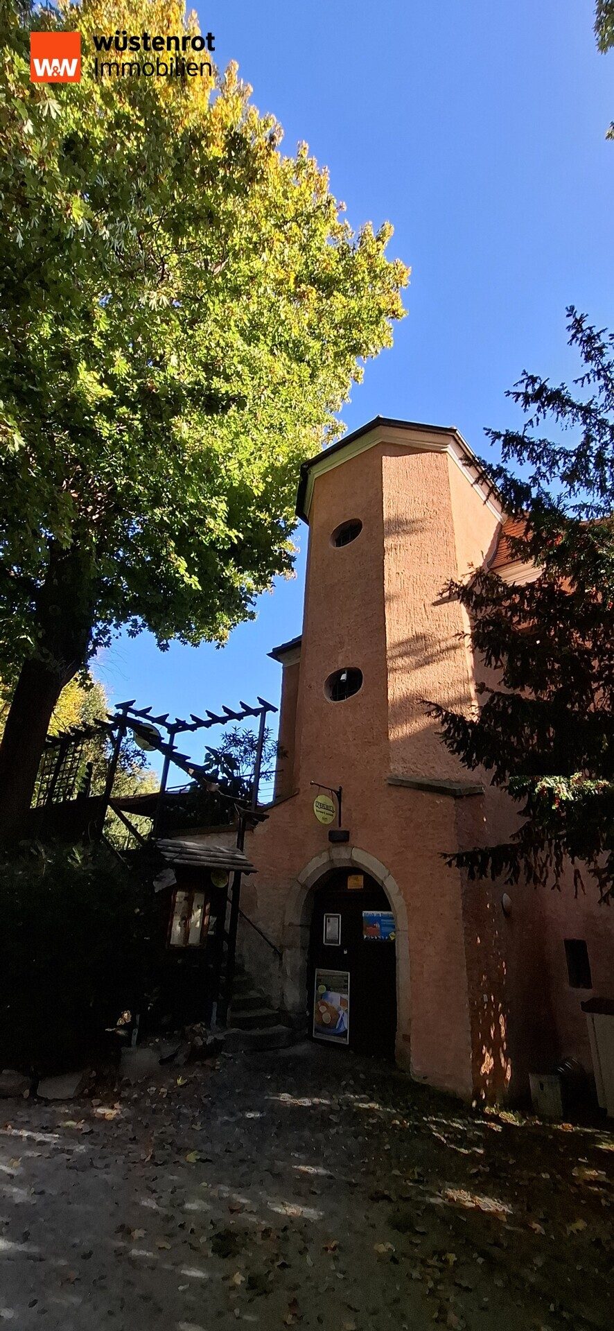 Immobilienangebot - Zittau - Alle - Speisenlokal, Biergarten, Mietwohnungen, Ferienwohnungen- das einzigartige Denkmal im Herzen Zittaus