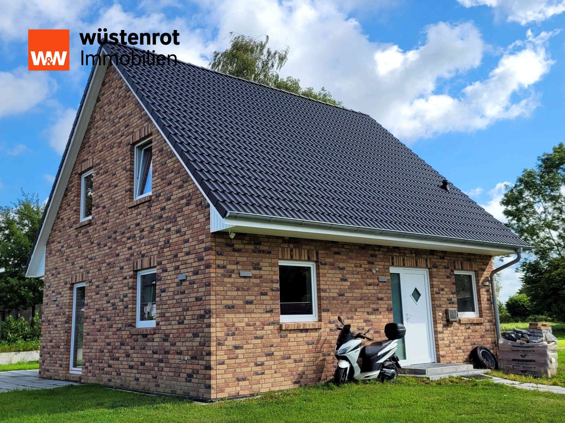 Immobilienangebot - Erfde / Scheppern - Alle - Hochwertiges Niedrigenergie-Effizienzhaus EEFKl A+ in der Nähe der Eider