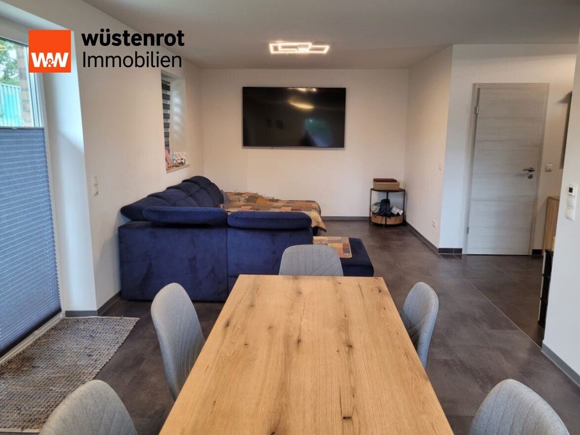 Immobilienangebot - Erfde / Scheppern - Alle - Hochwertiges Niedrigenergie-Effizienzhaus EEFKl A+ in der Nähe der Eider