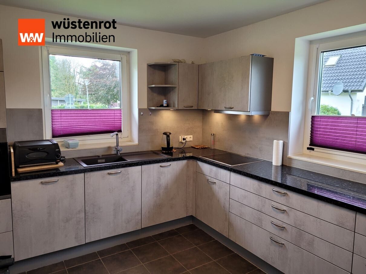 Immobilienangebot - Erfde / Scheppern - Alle - Hochwertiges Niedrigenergie-Effizienzhaus EEFKl A+ in der Nähe der Eider