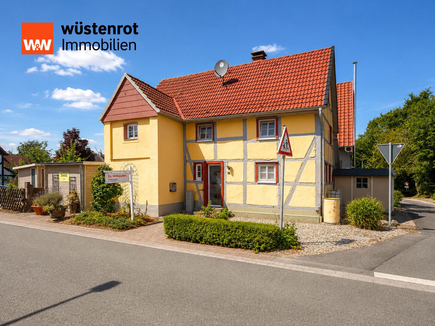 Immobilienangebot - Möhnesee - Alle - Fachwerkhaus mit Charakter: kein Denkmalschutz, Glasfaser, Büro & Motorradgarage