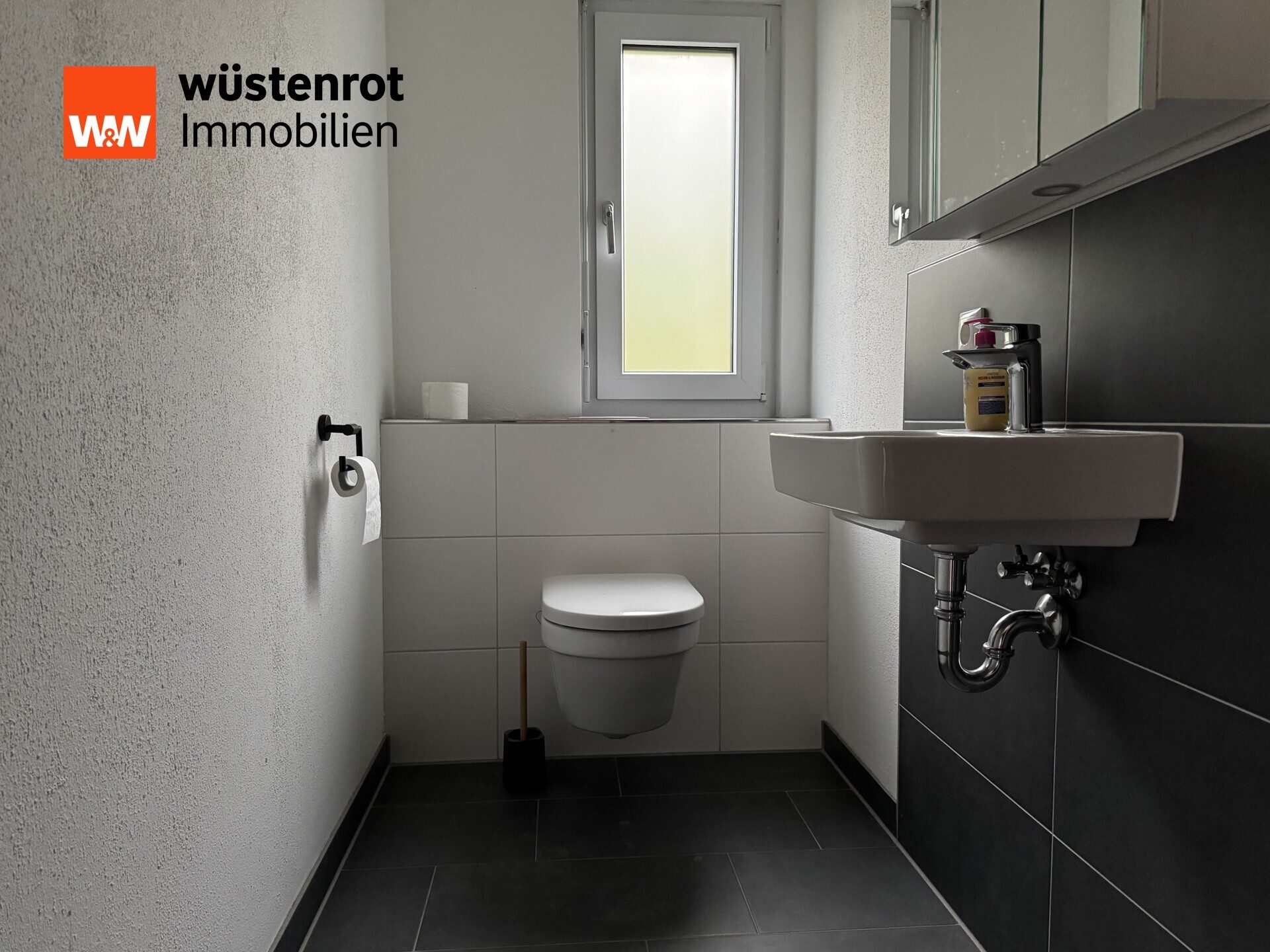 Immobilienangebot - Oberndorf am Neckar / Altoberndorf - Alle - Modernes Familienglück – großzügiges Wohnen mit Einliegerwohnung und Energieklasse A+