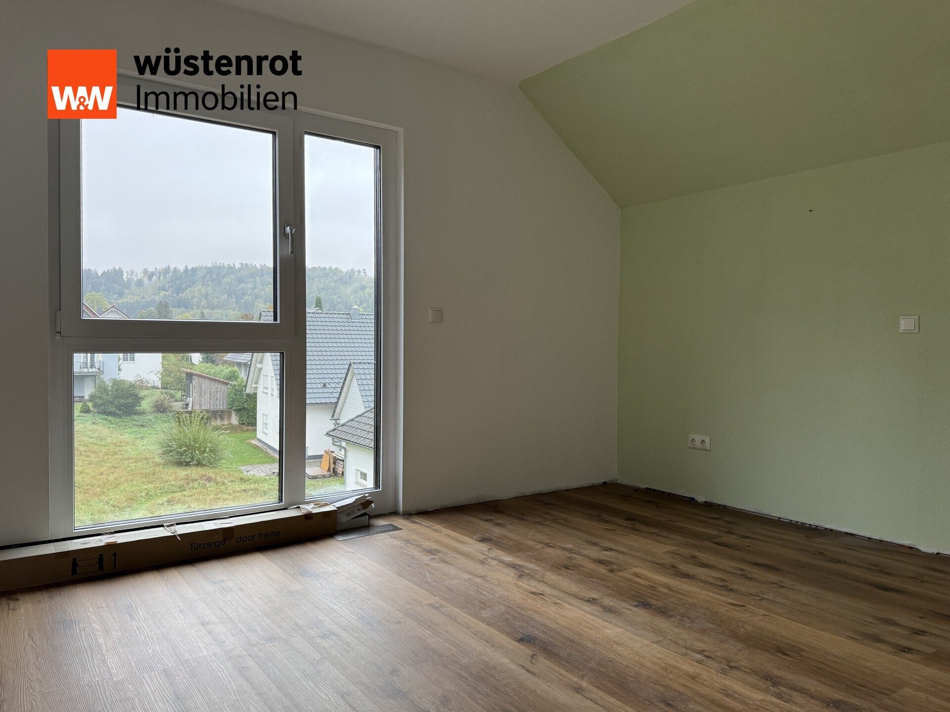 Immobilienangebot - Oberndorf am Neckar / Altoberndorf - Alle - Modernes Familienglück – großzügiges Wohnen mit Einliegerwohnung und Energieklasse A+
