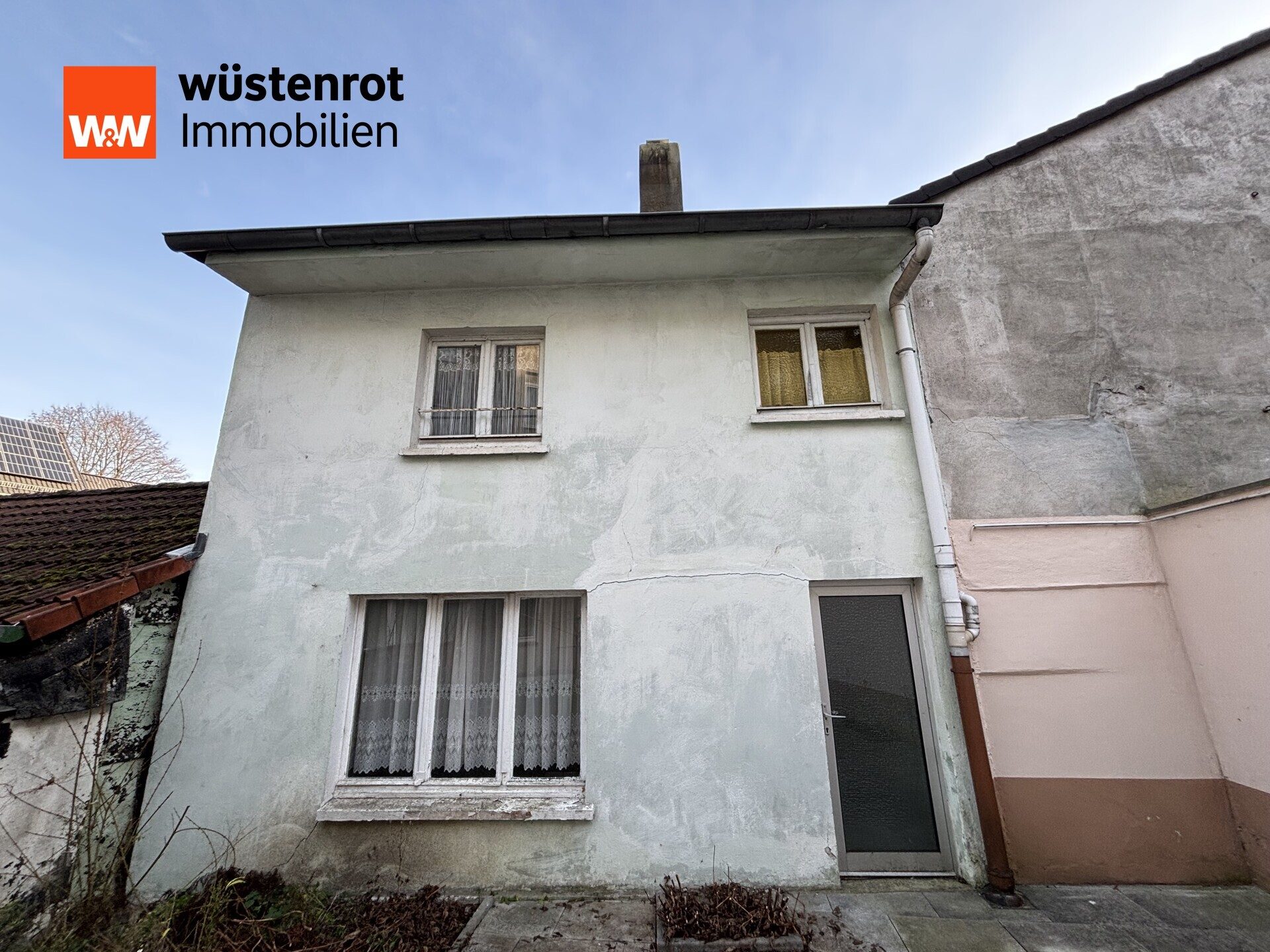 Immobilienangebot - Solingen - Alle - Großzügiges Stadthaus mit Garten in zentraler Lage – perfekt für Familien oder Kapitalanleger